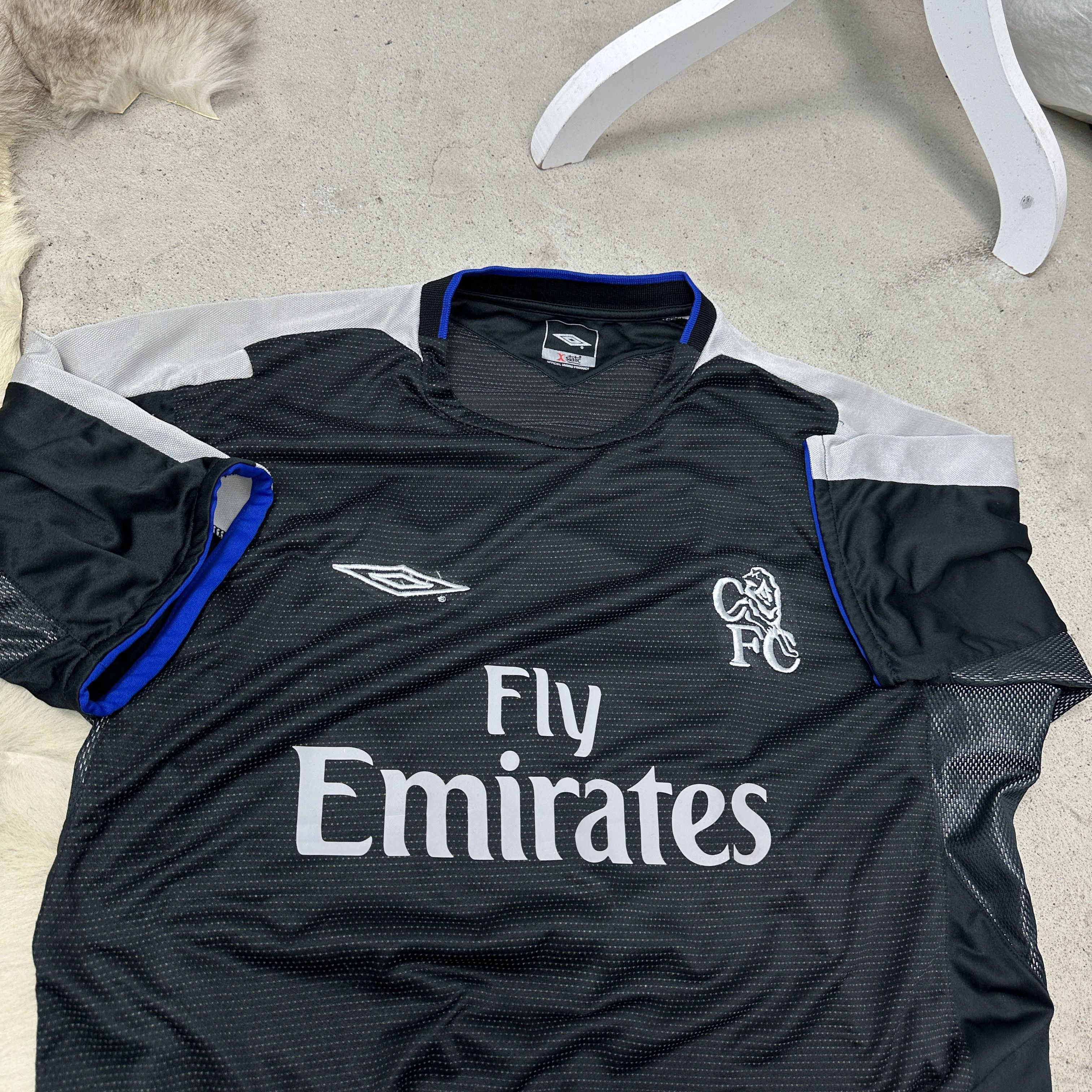 Umbro Vintage Sporty Umbro Chelsea 04-05 Away Jersey 00s Size US XL / EU 56 / 4 - 4 Thumbnail