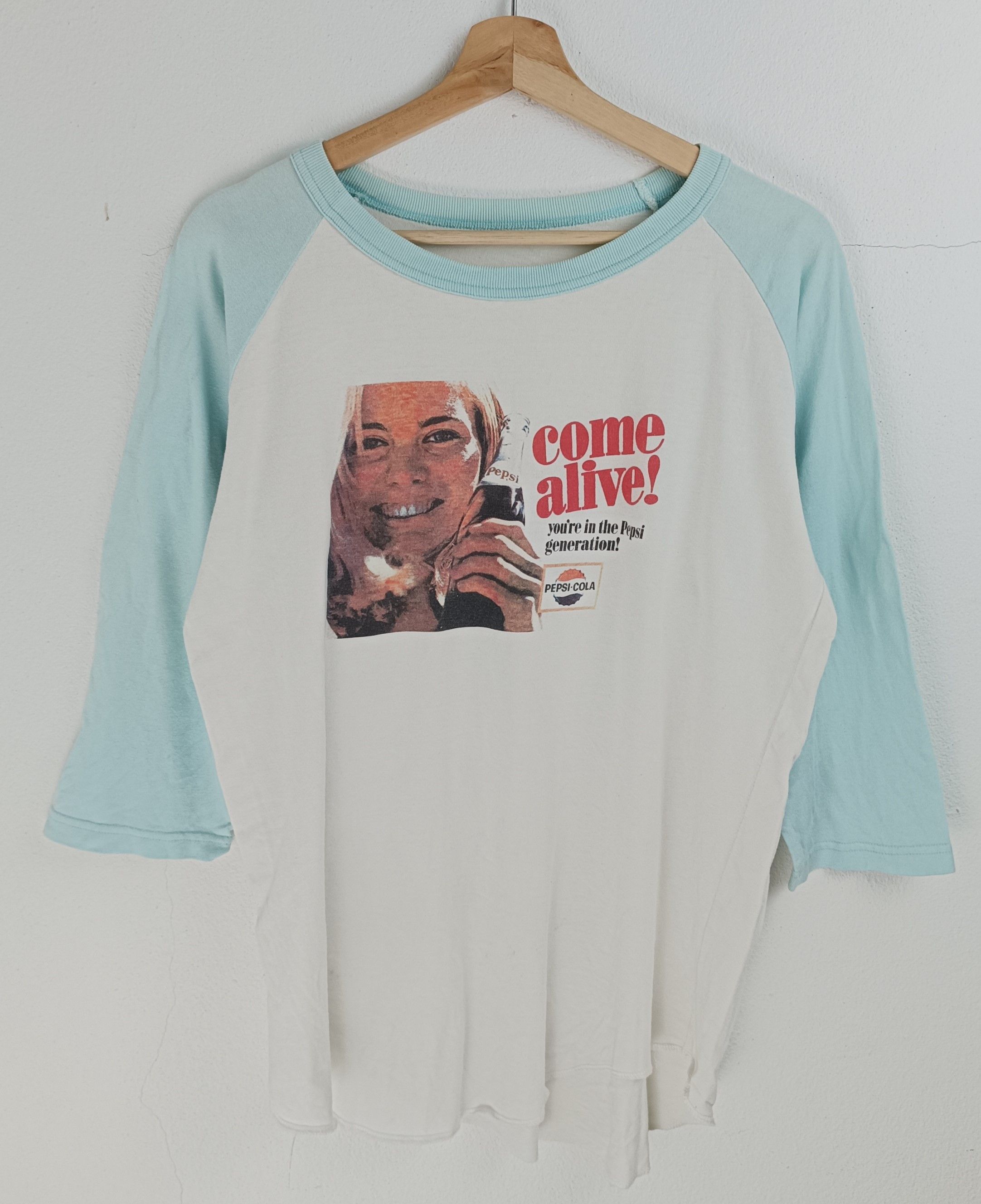 Pepsi VINTAGE Y2K PEPSI COLA DRINKS COME ALIVE! COCA COLA RARE TEE Size US M / EU 48-50 / 2 - 3 Thumbnail