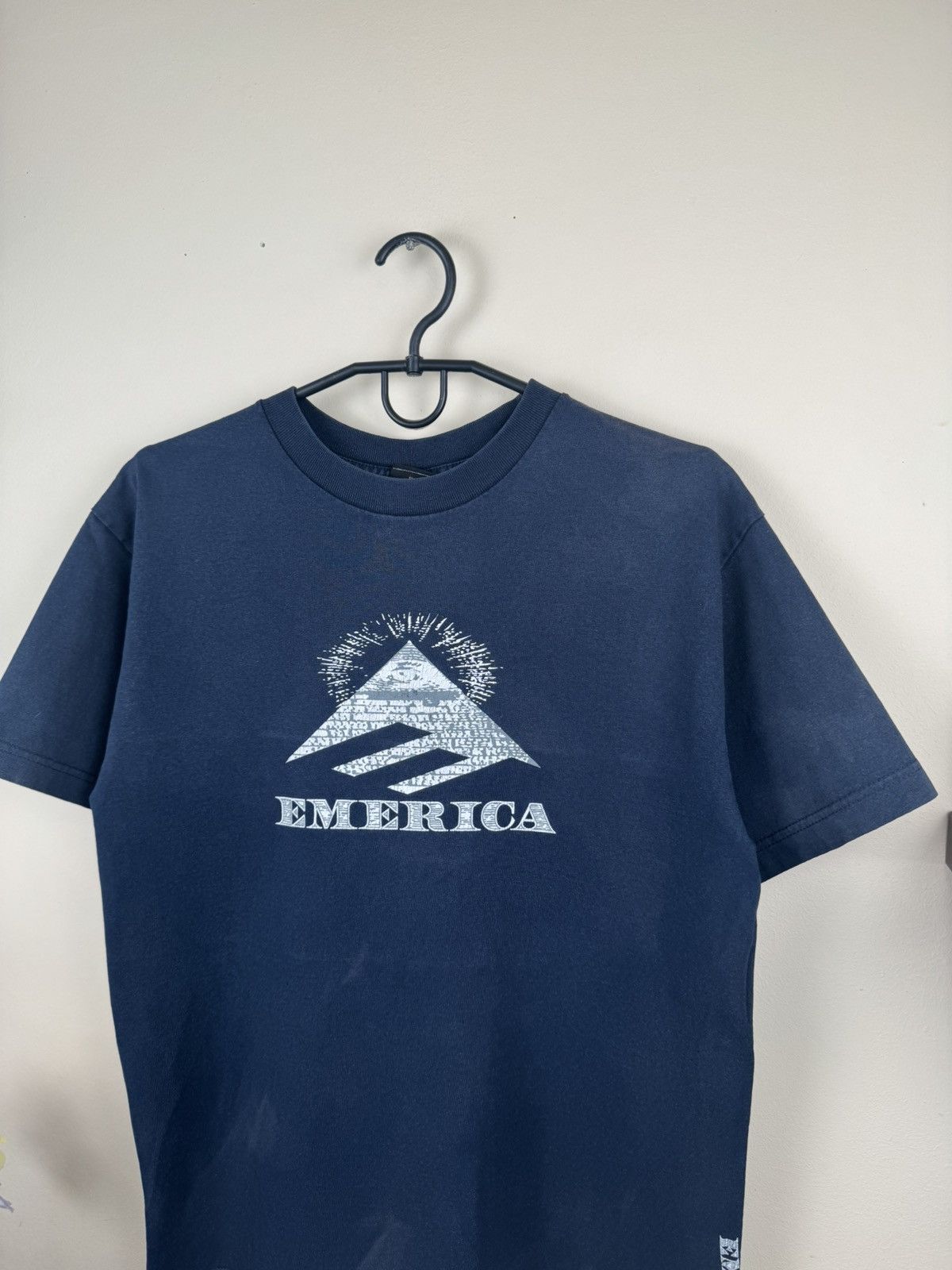 Emerica Vintage Emerica T shirt Skateboarding Mason Pyramide M Blue Size US M / EU 48-50 / 2 - 7 Thumbnail