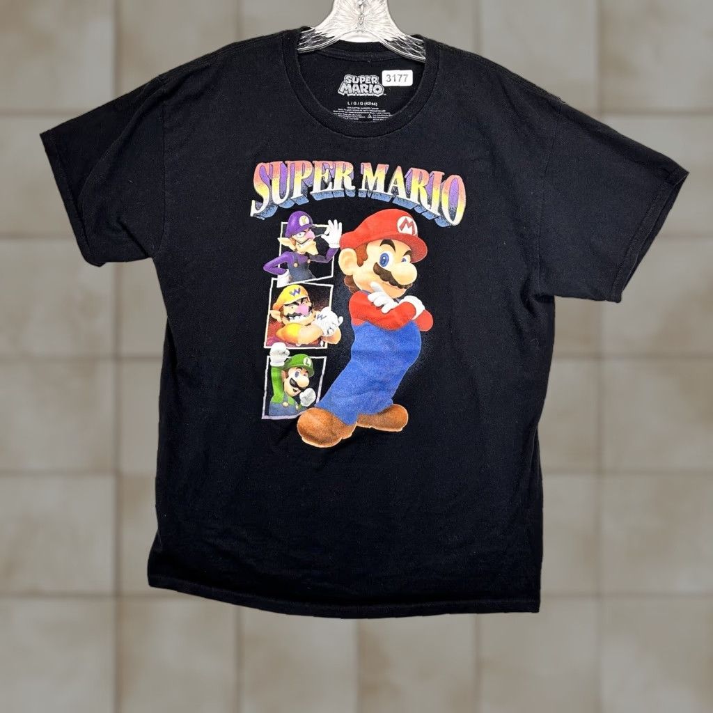 Nintendo Super Mario T-Shirt Black Crew Neck Graphic Print Short Sleeve Boxy Fit Men’s Medium Wario Waluigi Luigi Size US M / EU 48-50 / 2 - 1 Thumbnail