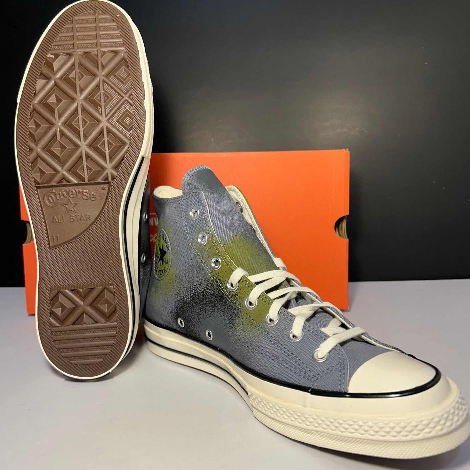 Converse Converse Chuck 70 Hi "Spray Paint" Lunar Grey Men 12 A03433C Size US 12 / EU 45 - 8 Thumbnail