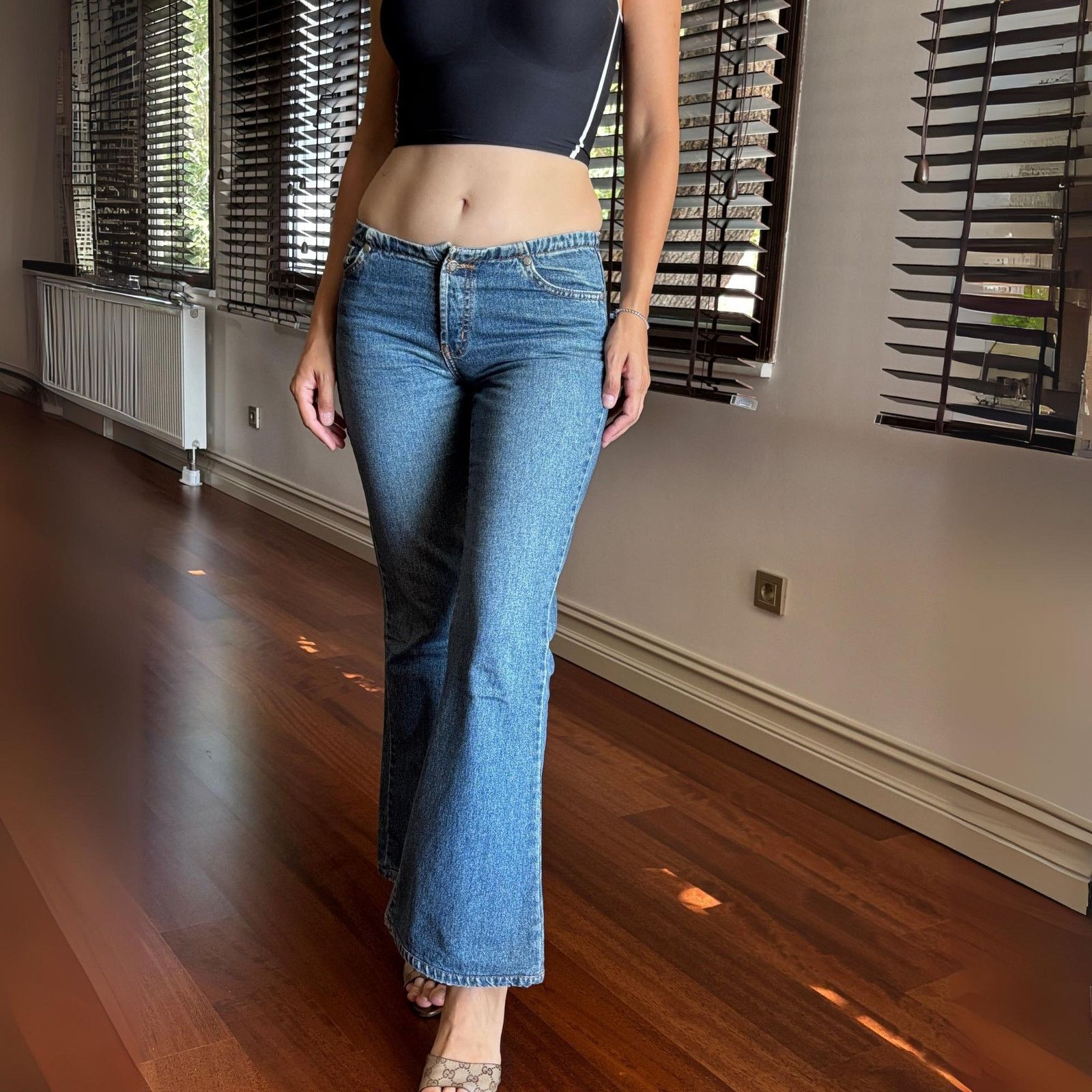 Guess × Vintage Vintage Guess USA Jeans 29 Y2K High Rise Bootcut 90s Archive Size US 29 - 1 Thumbnail