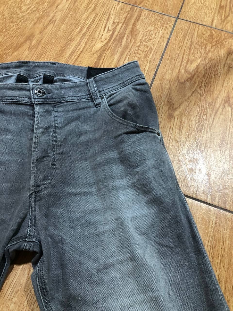 Diesel Diesel Shorts Denim Industry Distressed Stretch Button Fly Size US 32 / EU 48 - 20 Thumbnail