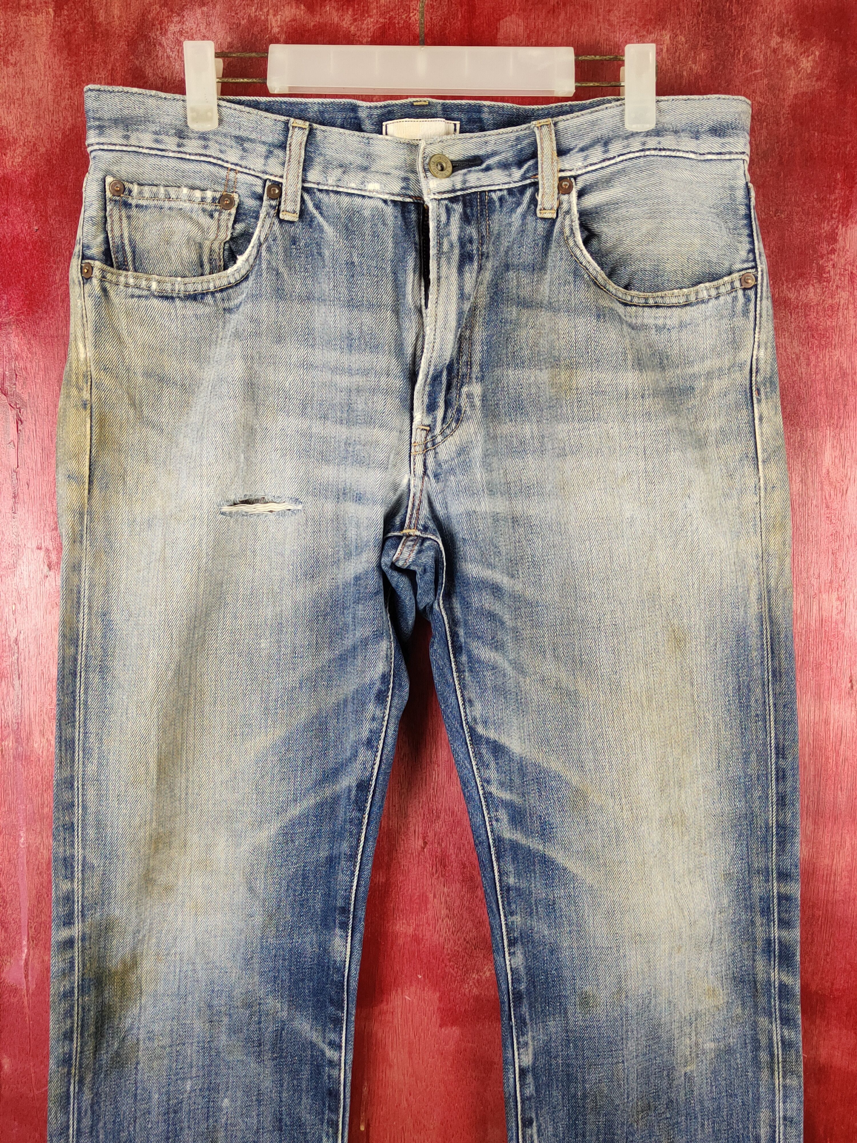 Japanese Brand Uniqlo Blue Faded Distressed Ripped denim Jeans #S2240 Size US 34 / EU 50 - 2 Thumbnail