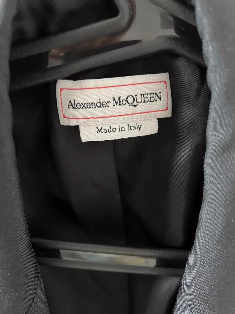 Alexander McQueen Alexander Mcqueen Suit Size M / US 6-8 / IT 42-44 - 3 Thumbnail