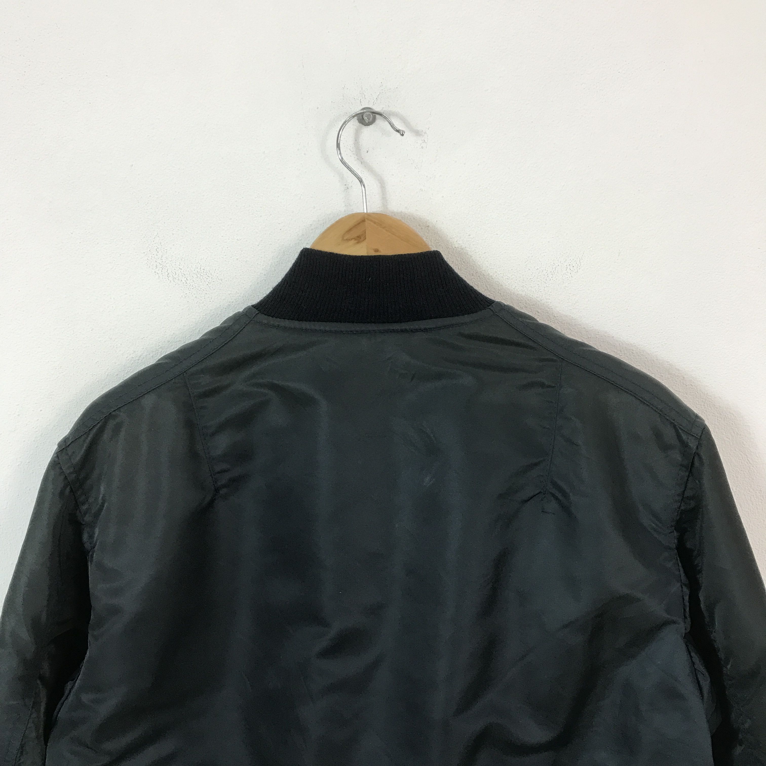 Avirex Vintage Avirex Ma-1 flyer's bombers Jacket K64B10 Size US M / EU 48-50 / 2 - 4 Thumbnail