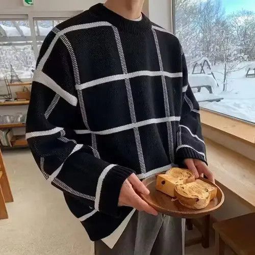 image of Vintage Flannel Pattern Graphic Sweater in Black, Men's (Size XL)