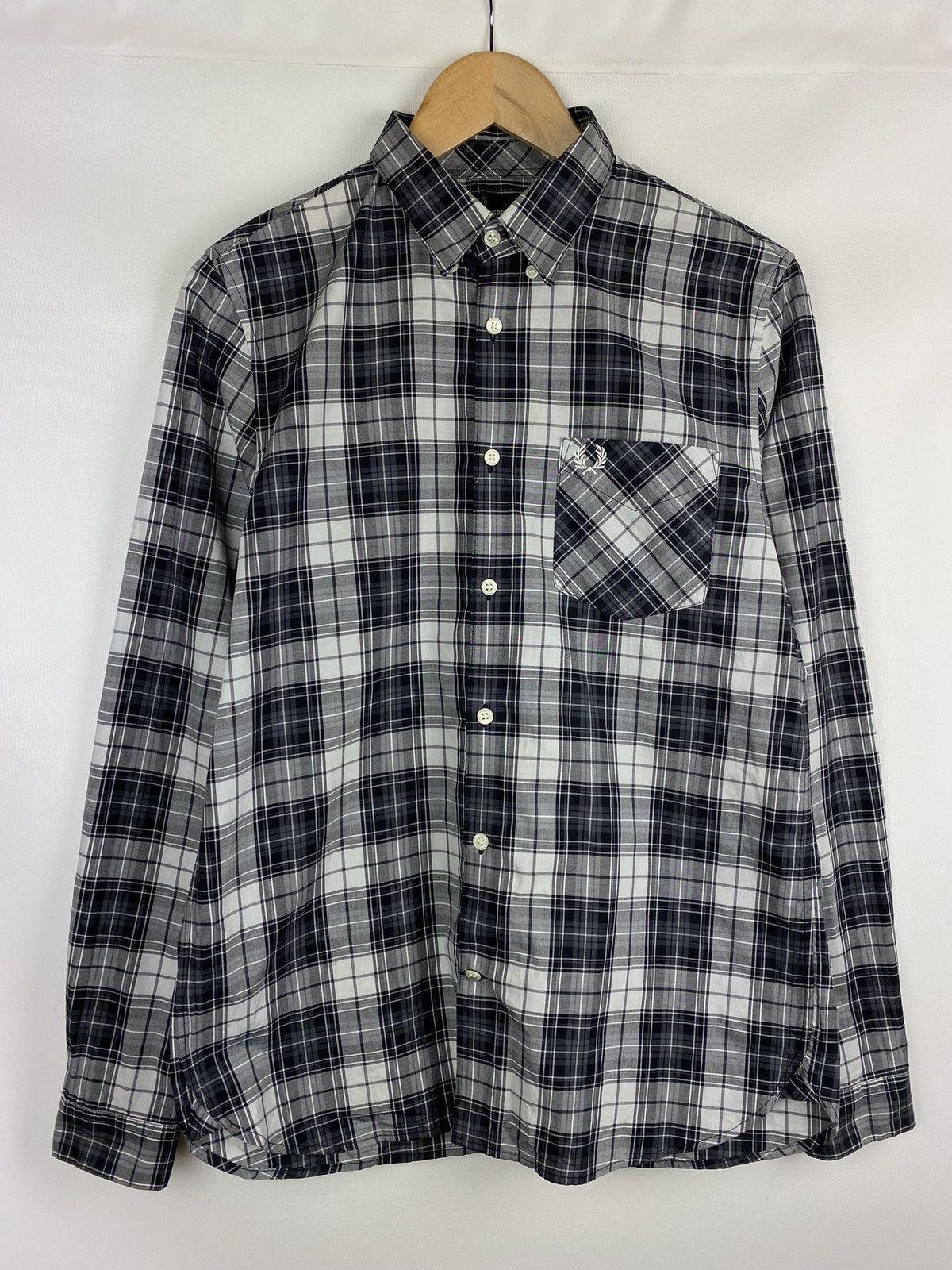 Fred Perry FP Fred Perry men’s long sleeve checked button up shirt Size US M / EU 48-50 / 2 - 1 Thumbnail