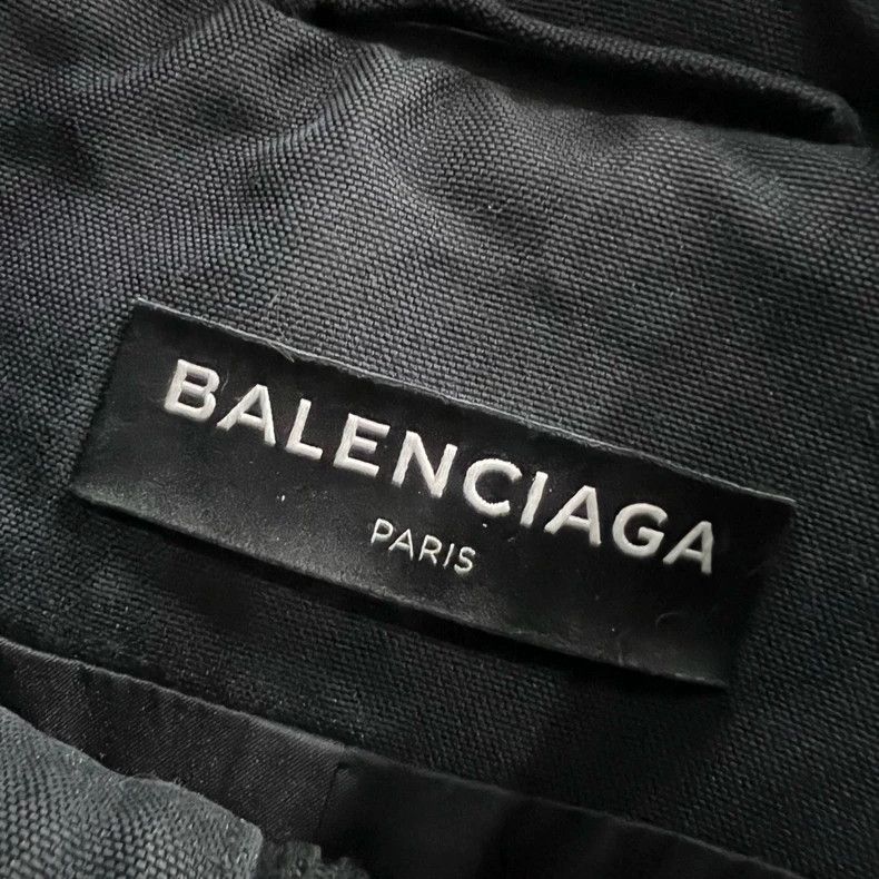 Balenciaga Balenciaga Black embroidered logo parka Size US S / EU 44-46 / 1 - 2 Thumbnail