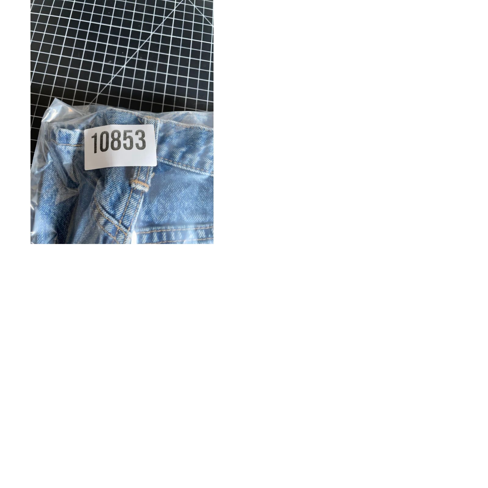 Edwin VINTAGE Edwin Jeans Men 30 x 30 Blue Berkeley Slim Fit Denim Japan Made Jeans Men Slim Mid Rise 100% Cotton 5-Pocket Size US 27 - 10 Thumbnail