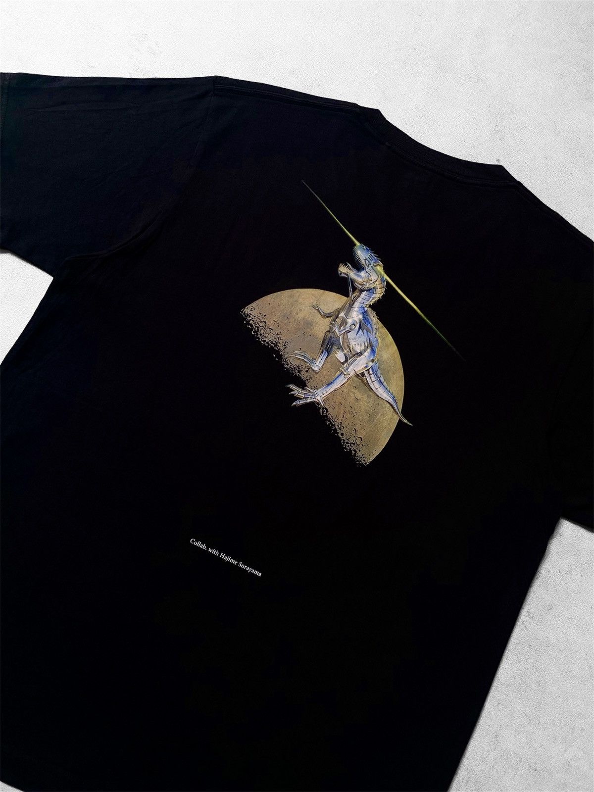 Club Sorayama × Uniqlo Uniqlo X Hajime Sorayama Jurassic World Tshirt Size US L / EU 52-54 / 3 - 3 Thumbnail