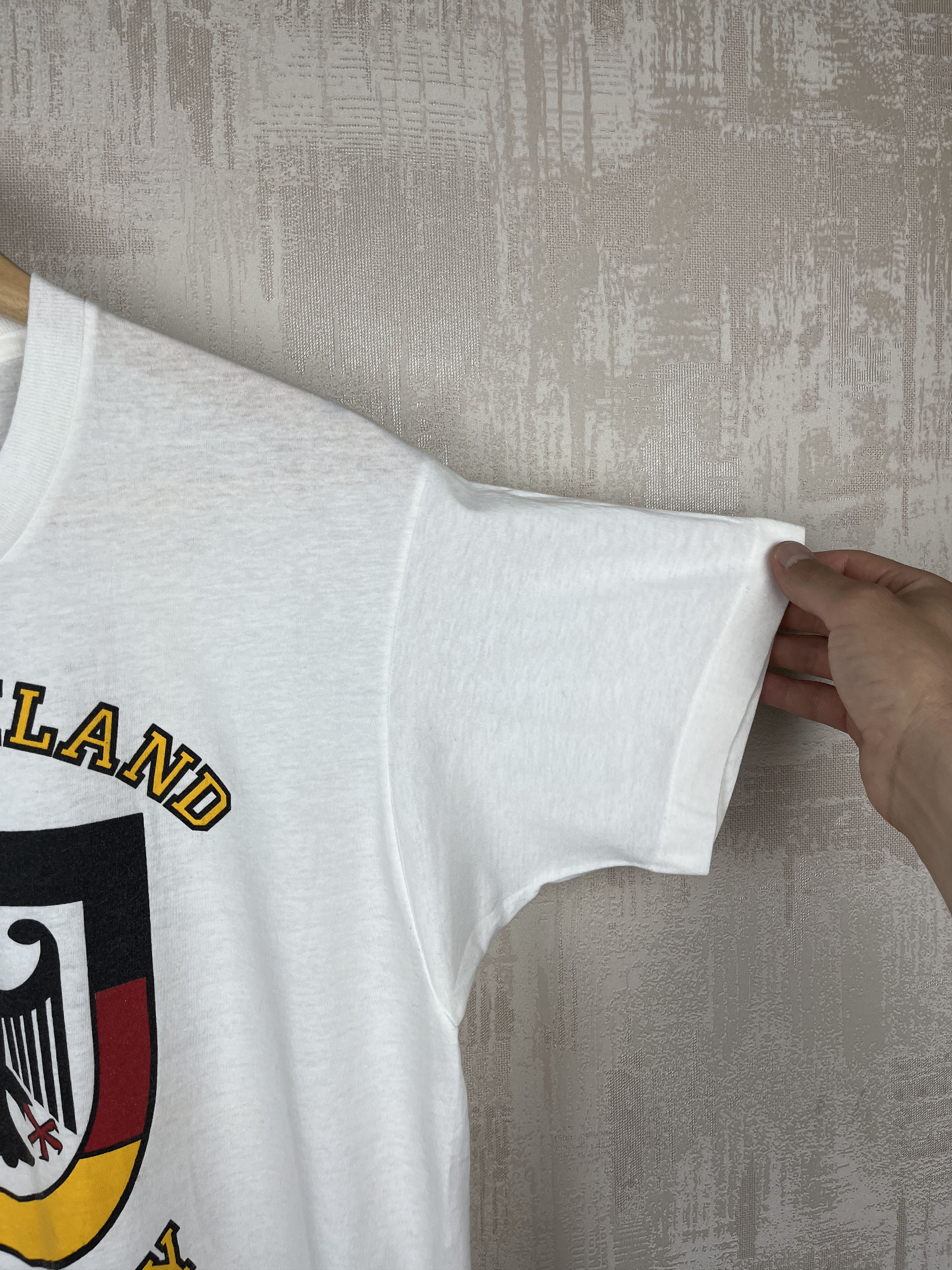 Vintage 80's Germany Deutschland Vintage Screen Stars T-shirt Size US L / EU 52-54 / 3 - 9 Thumbnail