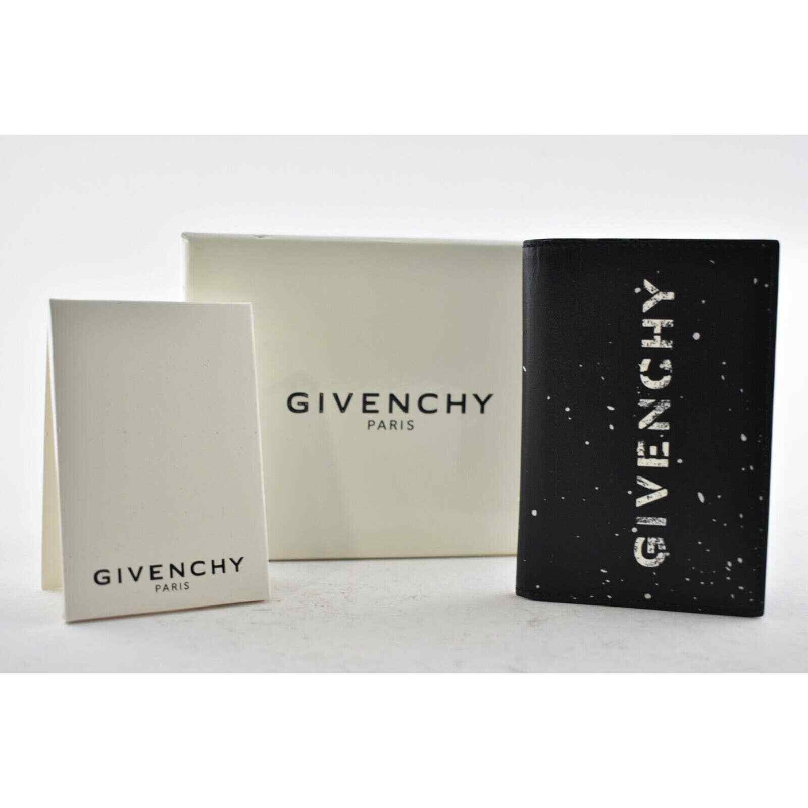 Givenchy Givenchy Leather White Logo Leather Card Case Bifold Wallet Size ONE SIZE - 2 Thumbnail