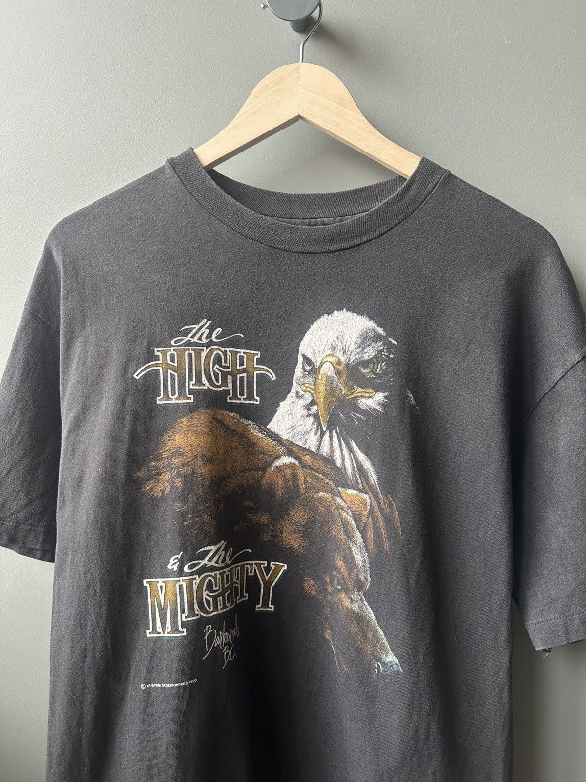 Hanes Vintage Barkerville B.C. The High & The 10 Mighty Eagle 90s Size US L / EU 52-54 / 3 - 2 Thumbnail