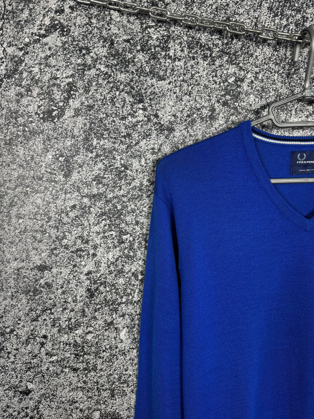Fred Perry Men’s Fred Perry V-Neck Wool Sweater Blue Pullover Size L Size US L / EU 52-54 / 3 - 3 Thumbnail