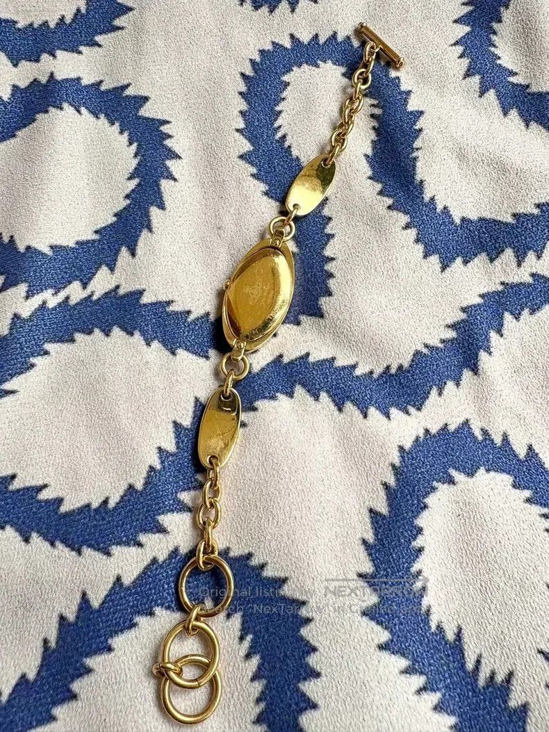 Vivienne Westwood Vivienne Westwood Vintage Gold Saturn Watch . Size ONE SIZE - 7 Thumbnail