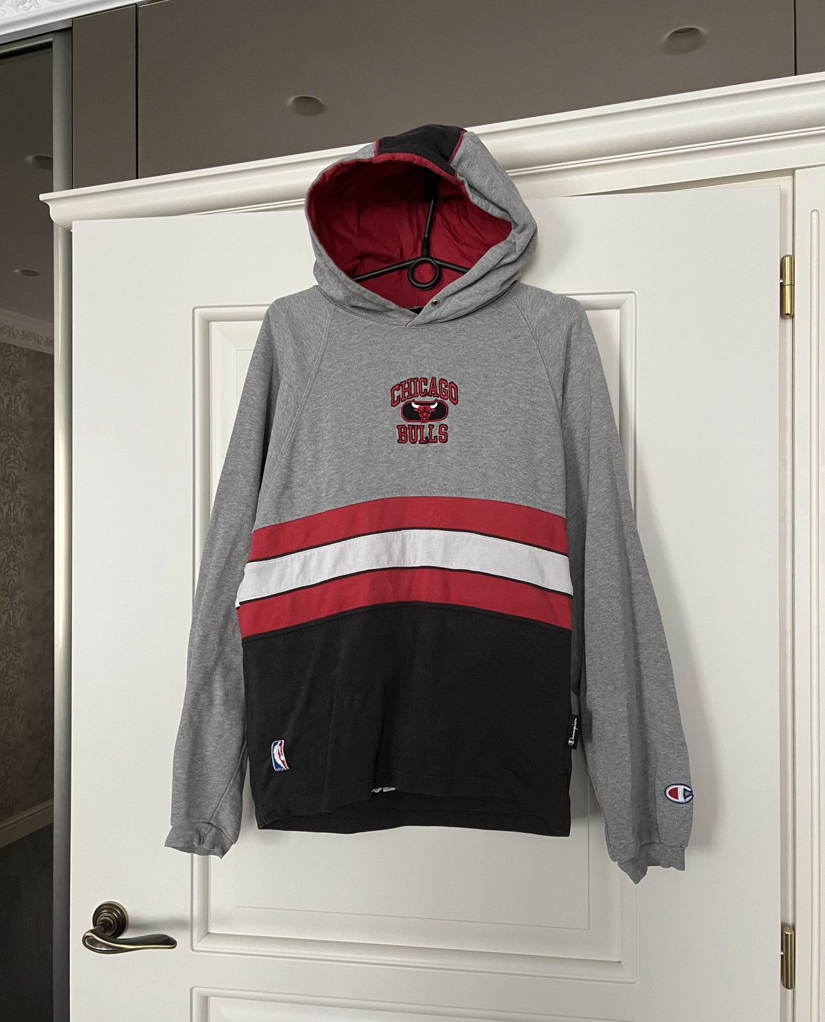 NBA Vintage Champion Chicago Bulls NBA Hoodie Size US S / EU 44-46 / 1 - 1 Thumbnail