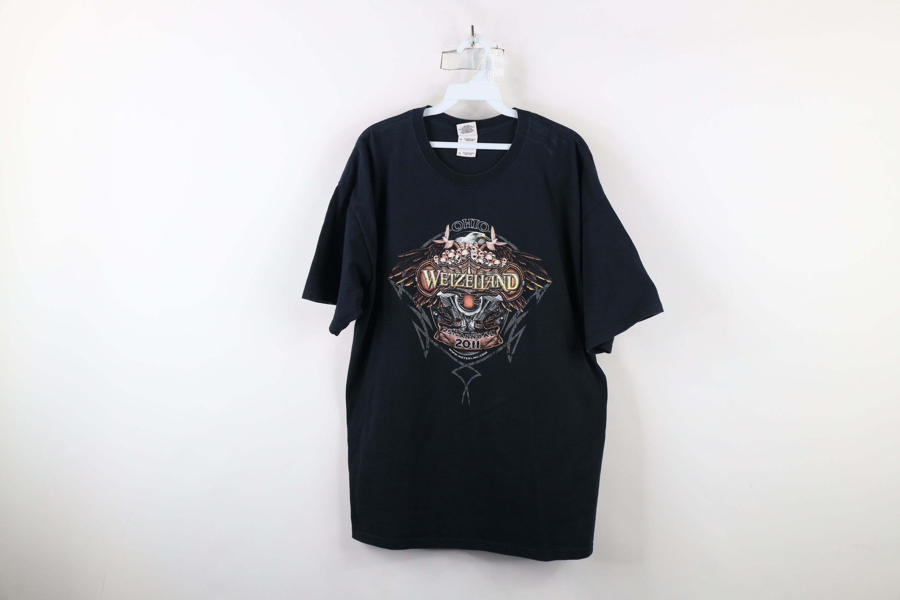 Vintage Vintage Y2K 2011 Ohio Wetzelland Skynyrd 69 Band T-Shirt Size US XL / EU 56 / 4 - 1 Thumbnail