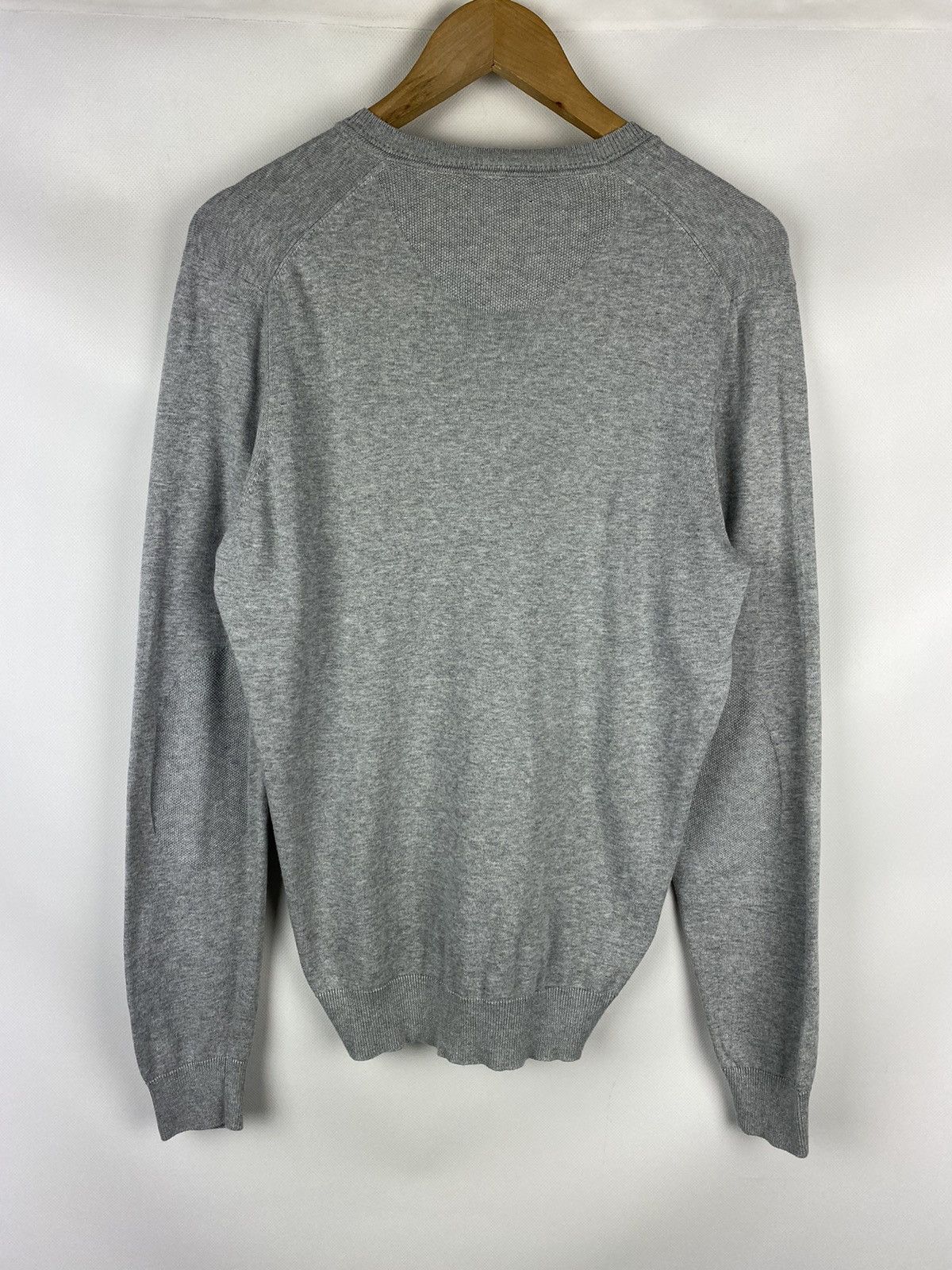 Lacoste Lacoste men’s v-neck sweater pullover size 4 Size US M / EU 48-50 / 2 - 13 Thumbnail