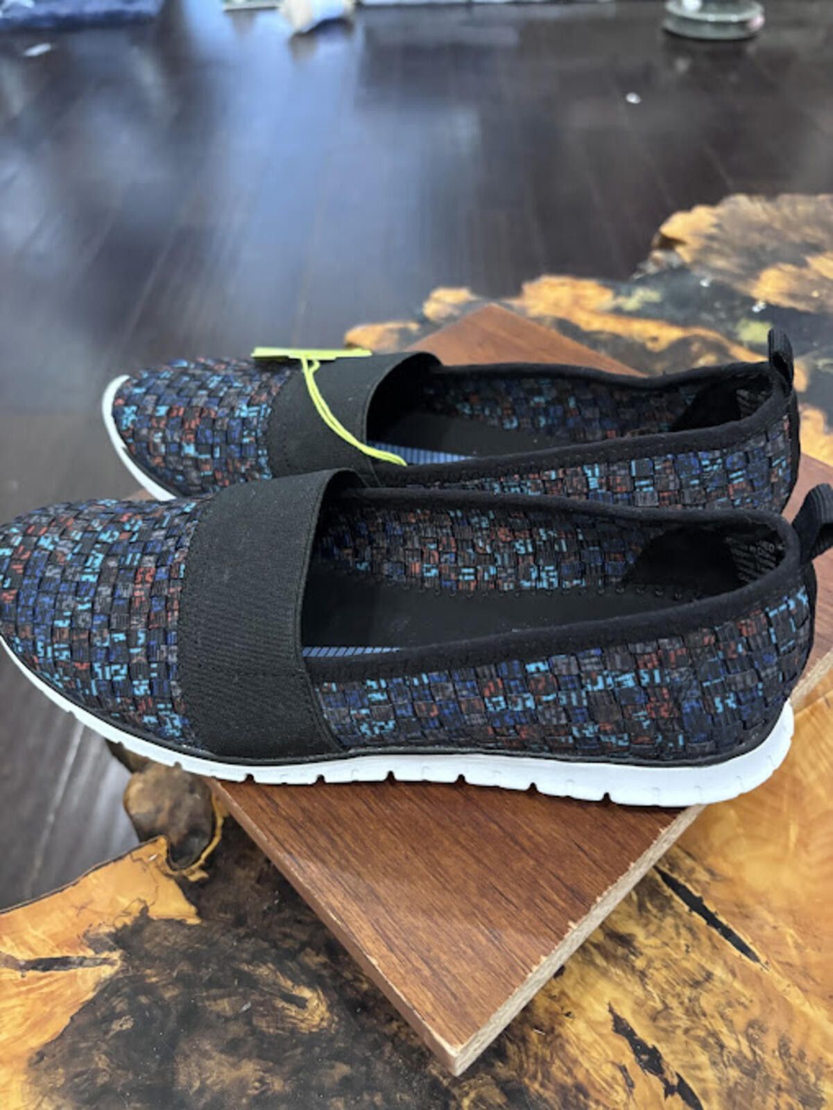 Tek Gear TekGear Women's Slip-On Casual Shoes NWT no box Size 7.5 Size US 7.5 / IT 37.5 - 4 Thumbnail