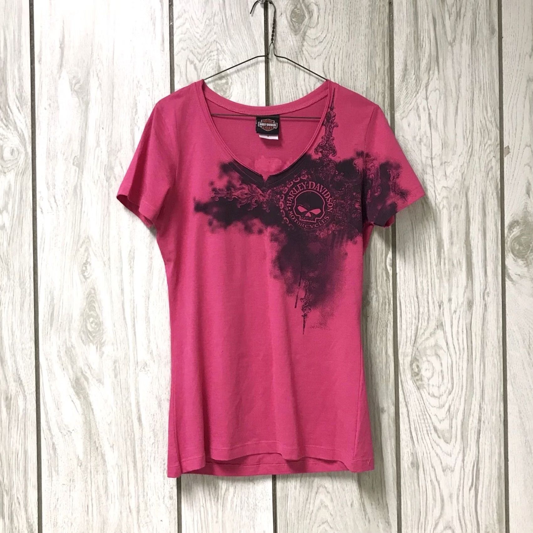 Harley Davidson Harley-Davidson Women Pink Willie G Skull Alligator Alley V-Neck T-Shirt S Size S / US 4 / IT 40 - 2 Thumbnail