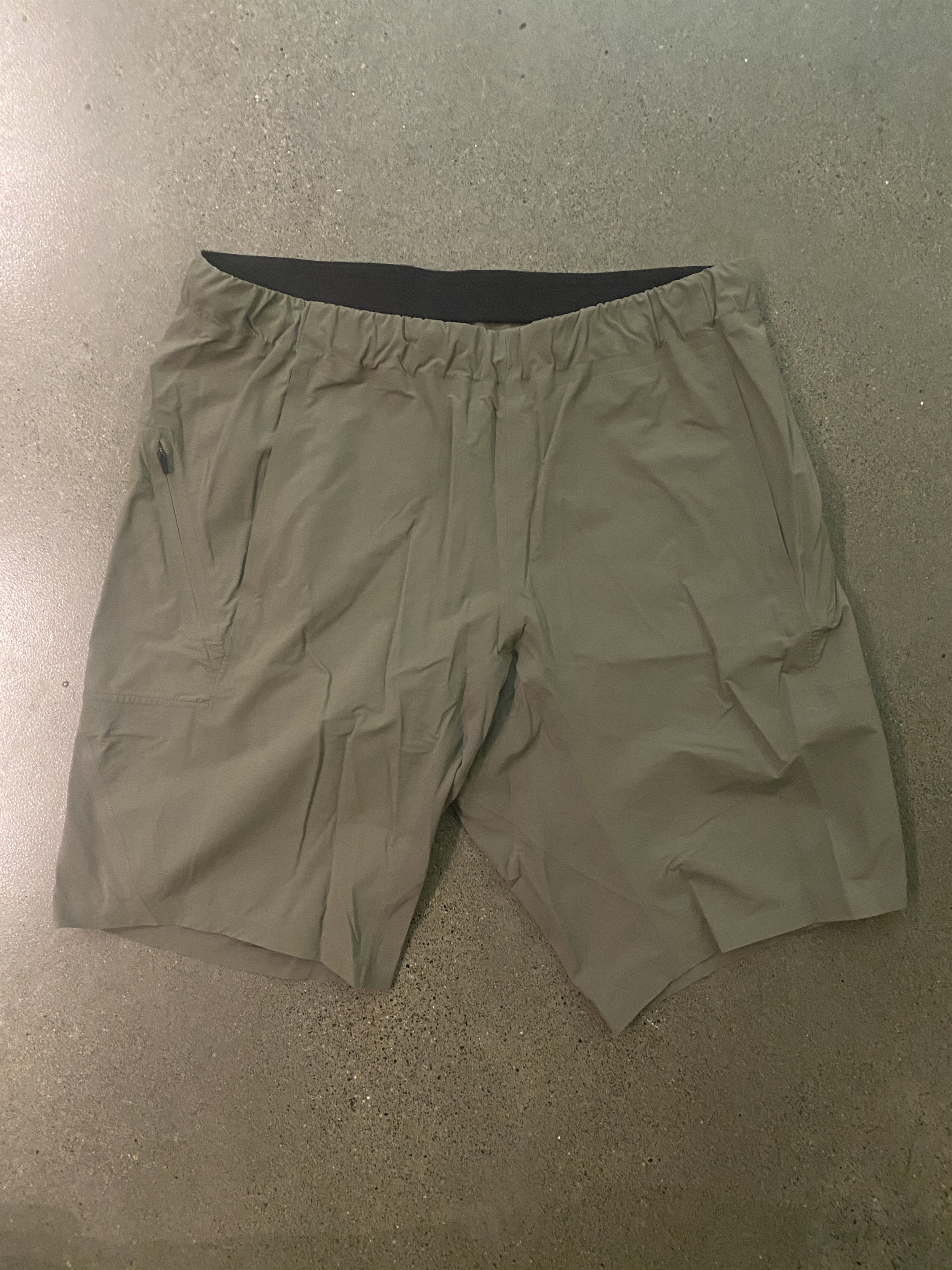 Veilance Secant Short (Clay) Size US 32 / EU 48 - 1 Thumbnail