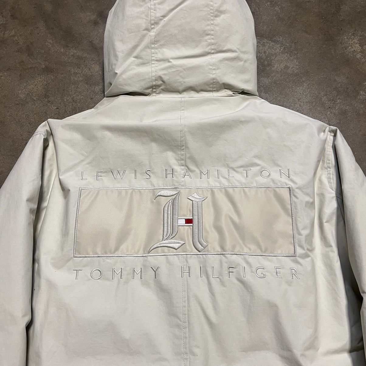 Tommy Hilfiger Tommy Hilfiger Lewis Hamilton Puffer Jacket Parka Coat Down Size US L / EU 52-54 / 3 - 14 Thumbnail