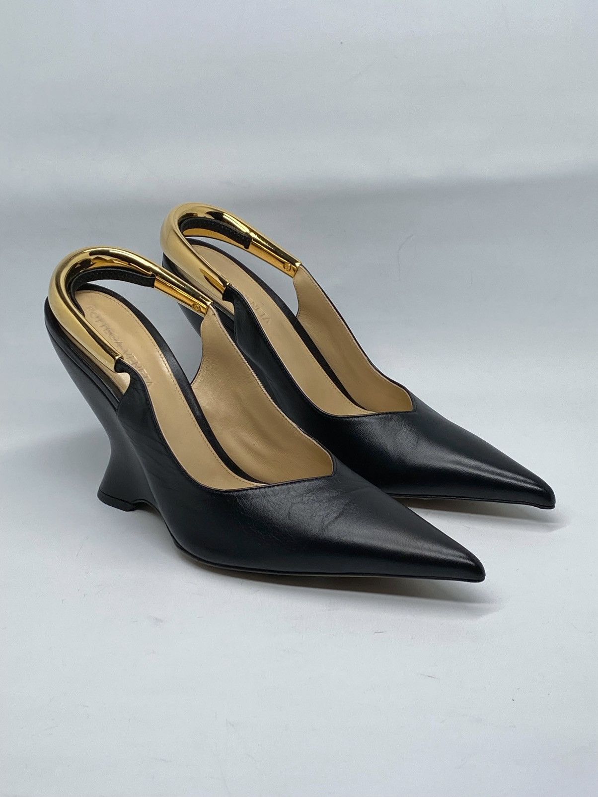Bottega Veneta Bottega Veneta Punta 100 Leather Slingback Pumps size 37 Size US 7 / IT 37 - 4 Thumbnail
