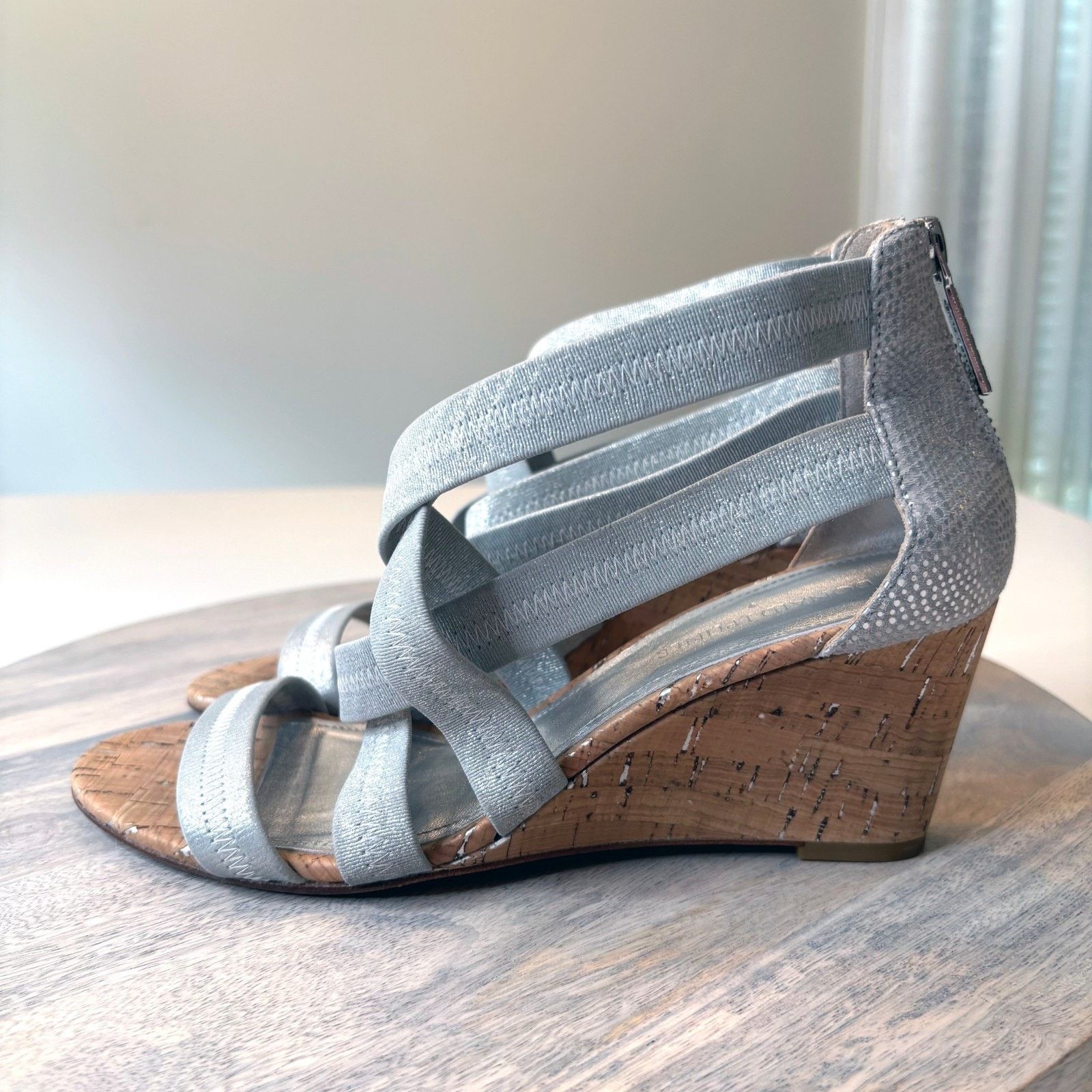 Donald Pliner Donald J Pliner Jemi Silve Wedge Sandals 8.5 Cork Heels Size US 8.5 / IT 38.5 - 2 Thumbnail