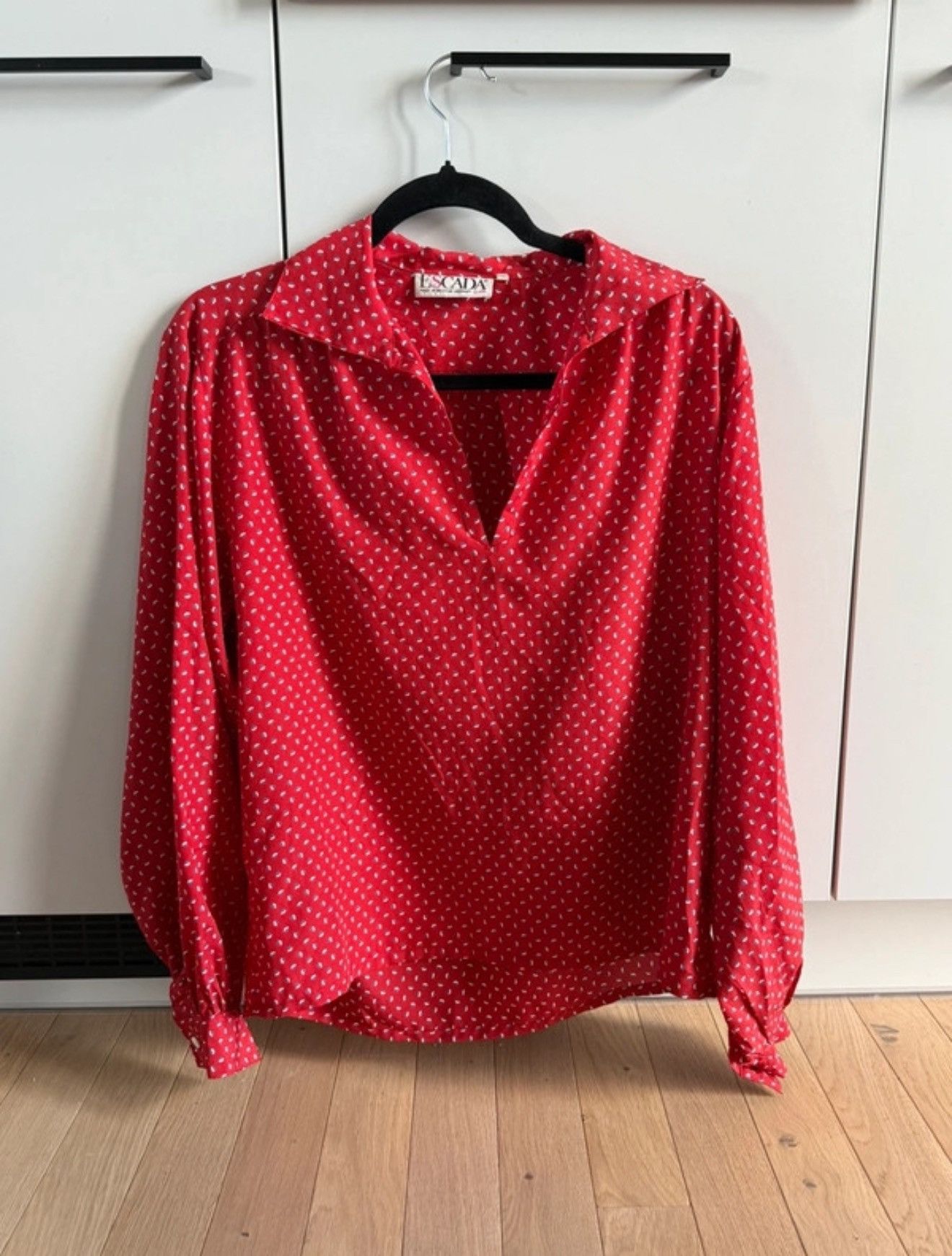 Escada Escada vintage bluose Size M / US 6-8 / IT 42-44 - 1 Thumbnail