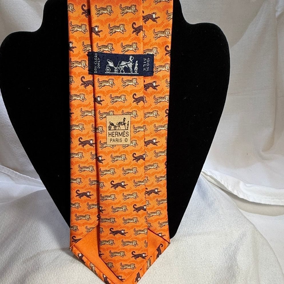 Hermes Rare Hermes Tigers & Monkey Vintage Tie 100% Silk Size ONE SIZE - 4 Thumbnail