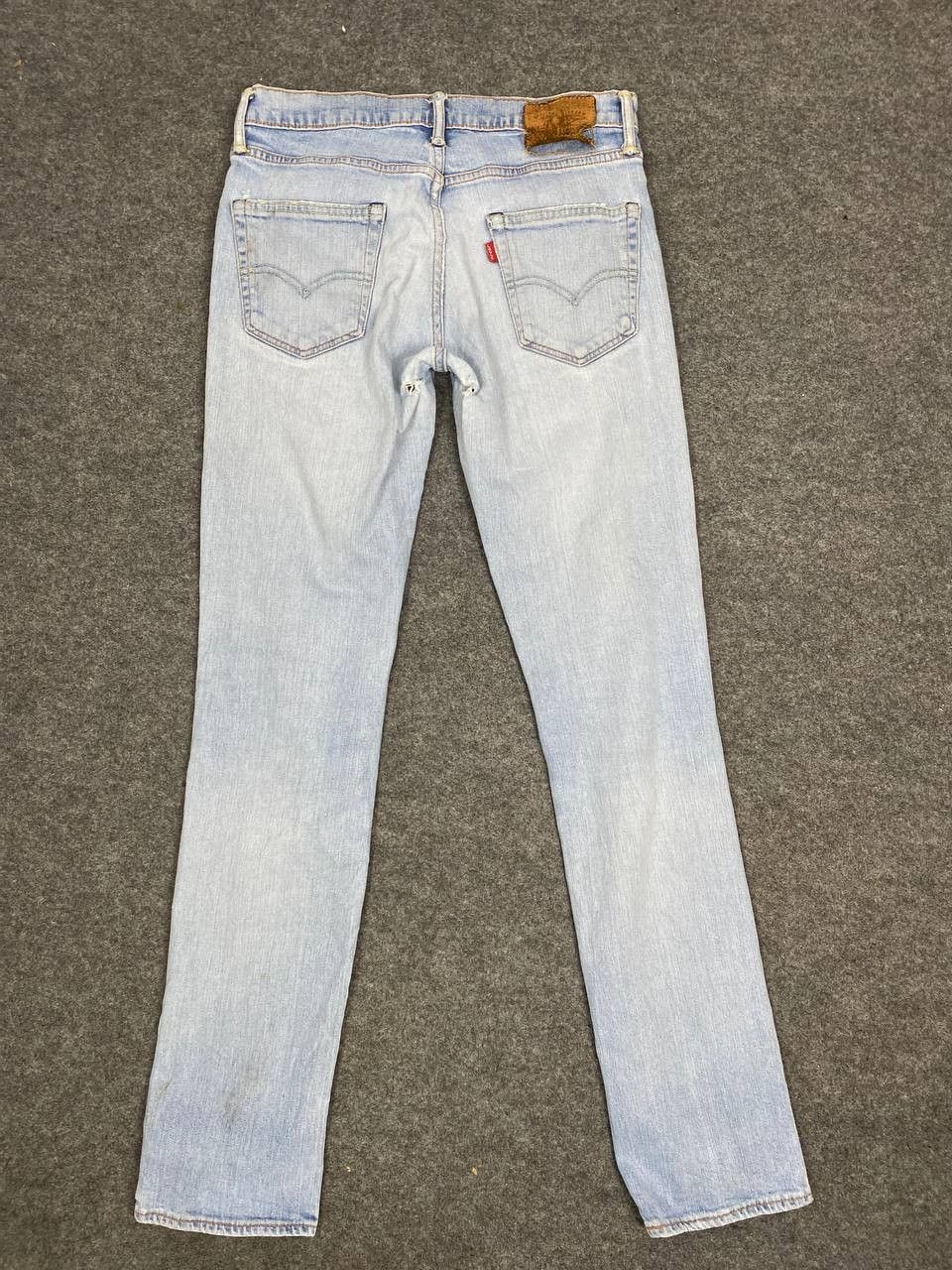 Levi's levis skinny lightwash distressed denim Size US 32 / EU 48 - 1 Thumbnail