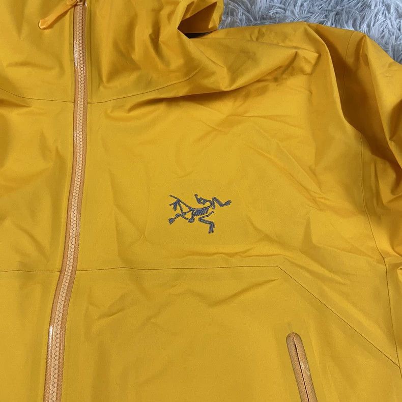 Arc'teryx Arc'teryx Beta Jacket Yellow Hard Shell Size US XL / EU 56 / 4 - 3 Thumbnail