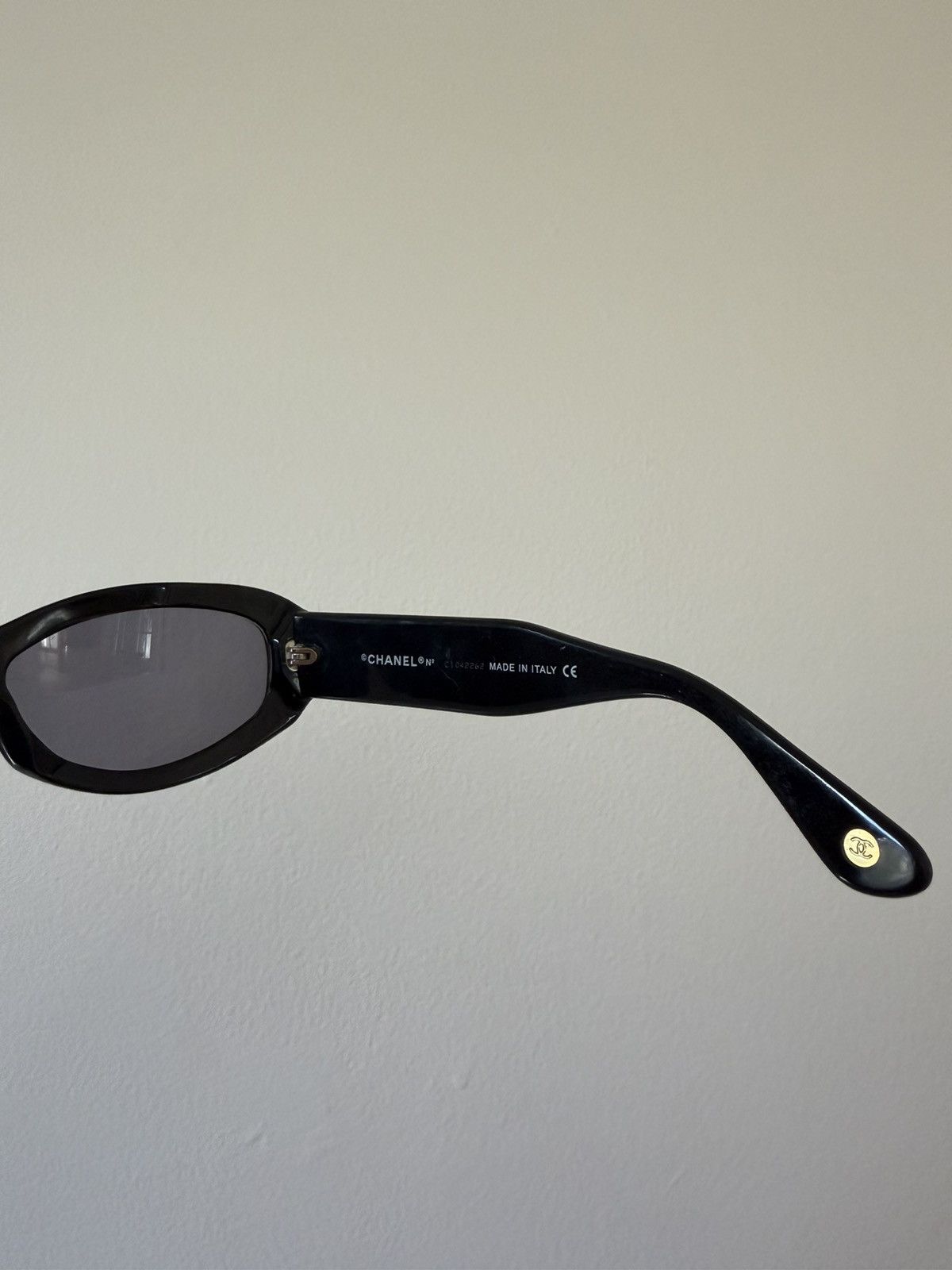 Chanel Vintage Chanel Oval Sunglasses- Black Size ONE SIZE - 4 Thumbnail