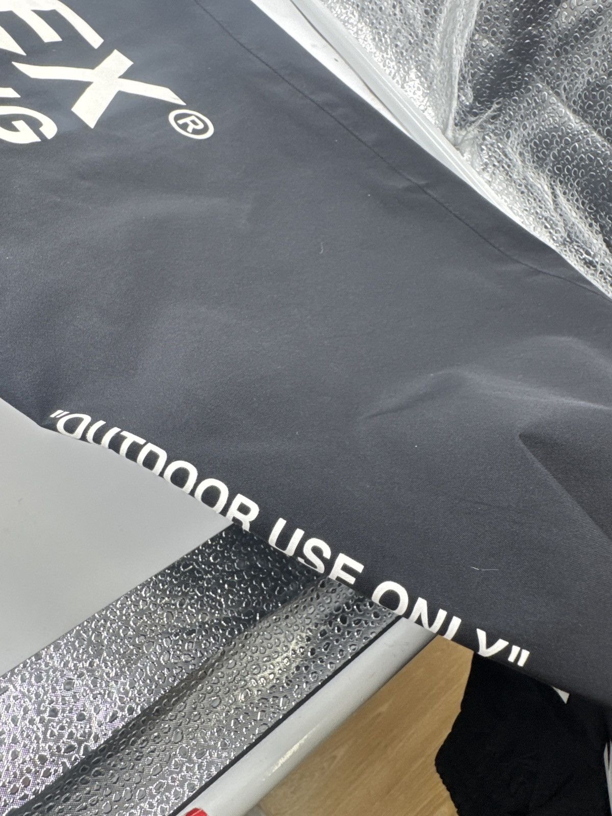 OFF-WHITE 18AW GORE-TEX TRACK PANTS