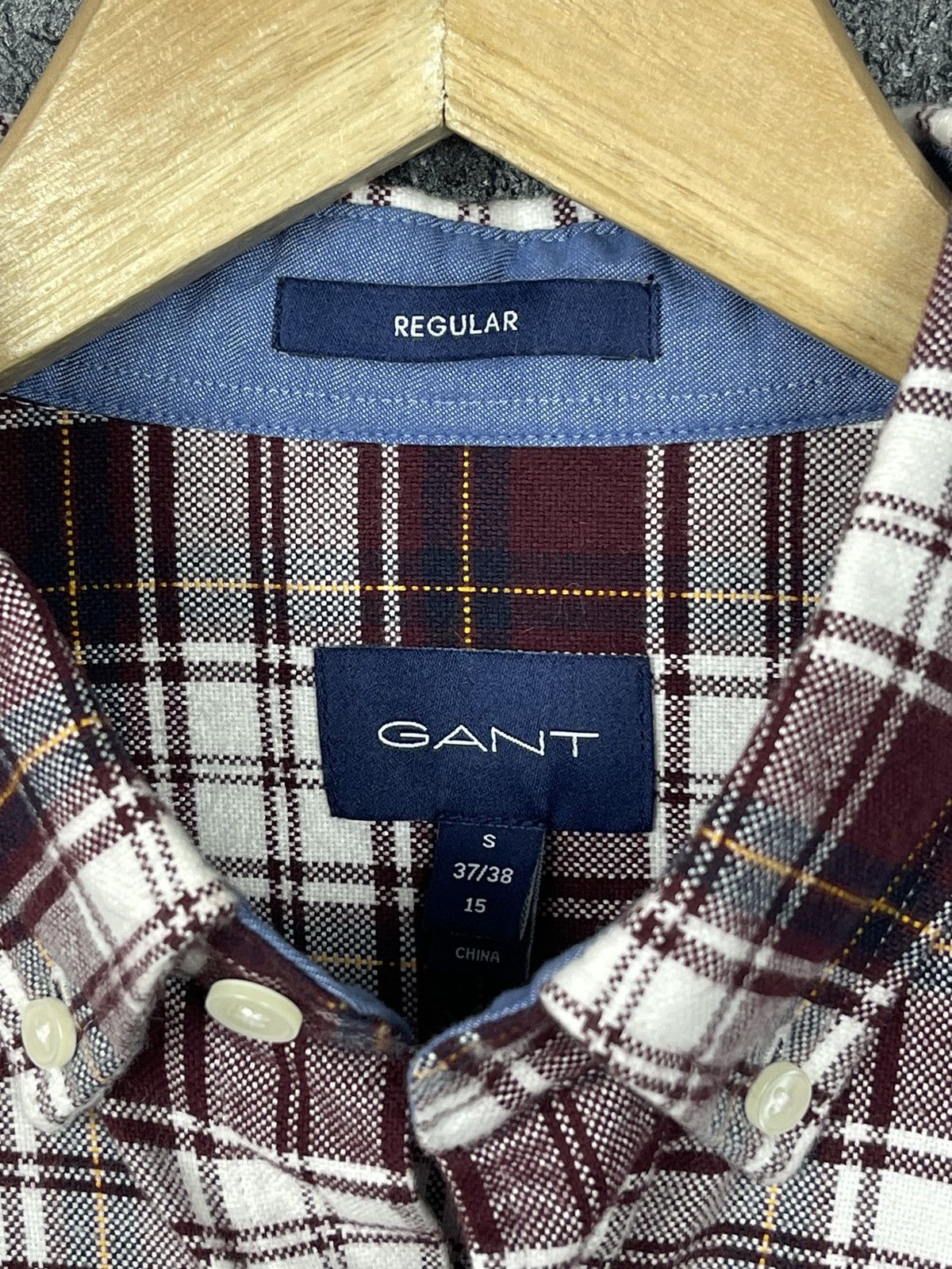 Gant GANT Regular Fit Shield Logo Plaid Button Down Shirt Size S Size US S / EU 44-46 / 1 - 4 Thumbnail