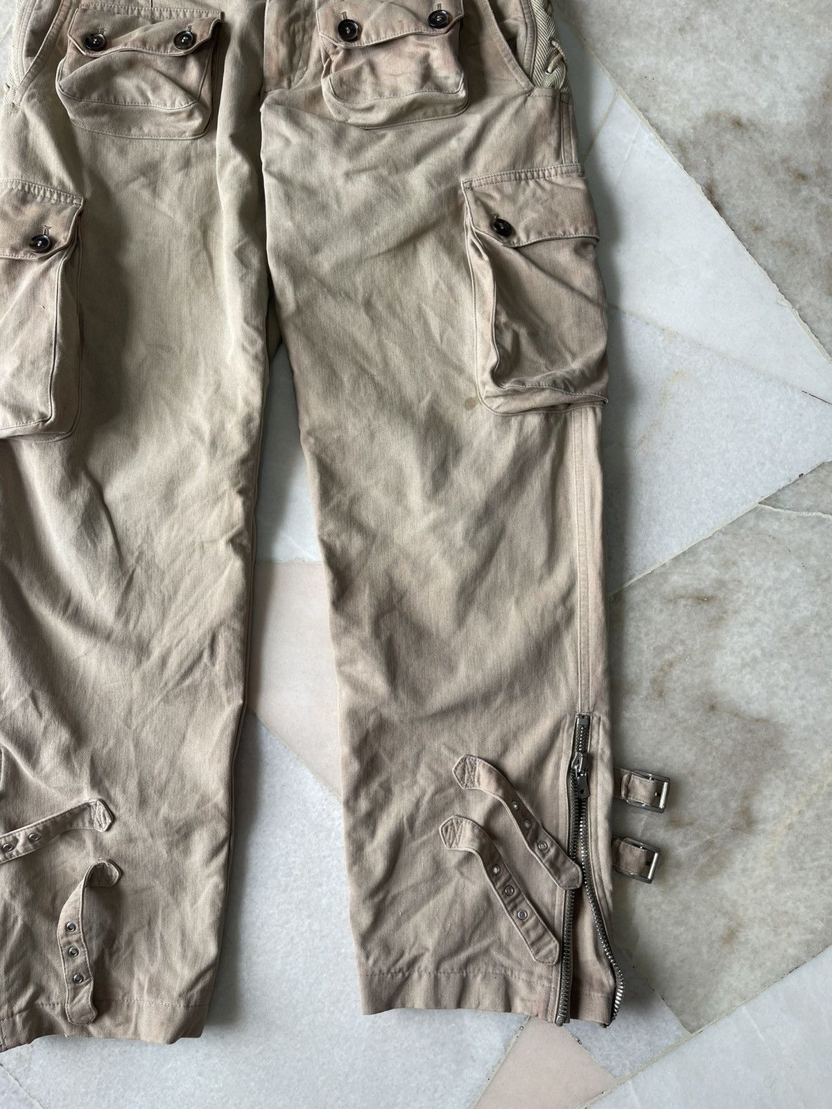 Dolce & Gabbana 2000s Dolce & Gabbana 3D Cargo Pants Size US 32 / EU 48 - 4 Thumbnail
