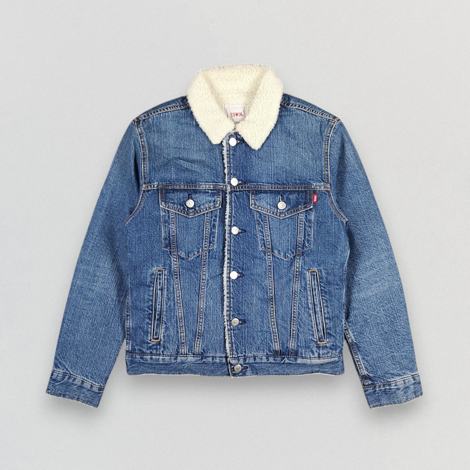 Edwin Edwin Light Blue Denim Trucker Jacket Sherling Lined Size US S / EU 44-46 / 1 - 1 Thumbnail