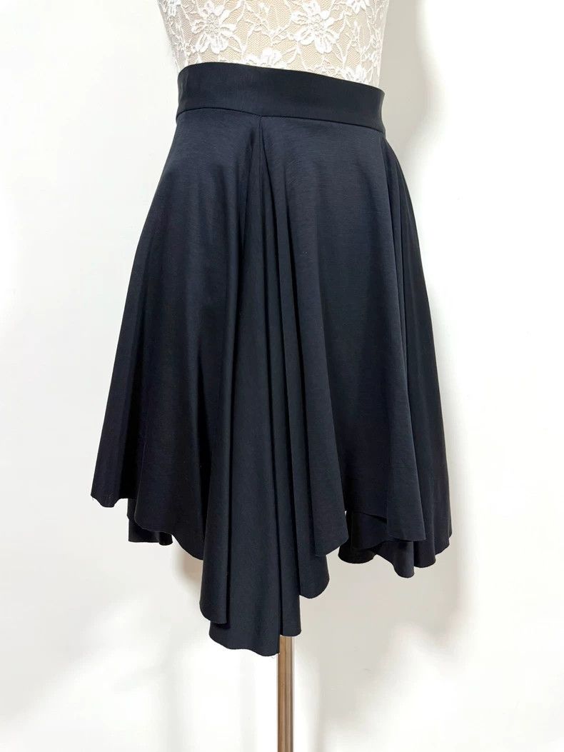 Vivienne Westwood Vivienne Westwood size1 Black irregular large skirt hem hal Size 26" / US 2 / IT 38 - 3 Thumbnail