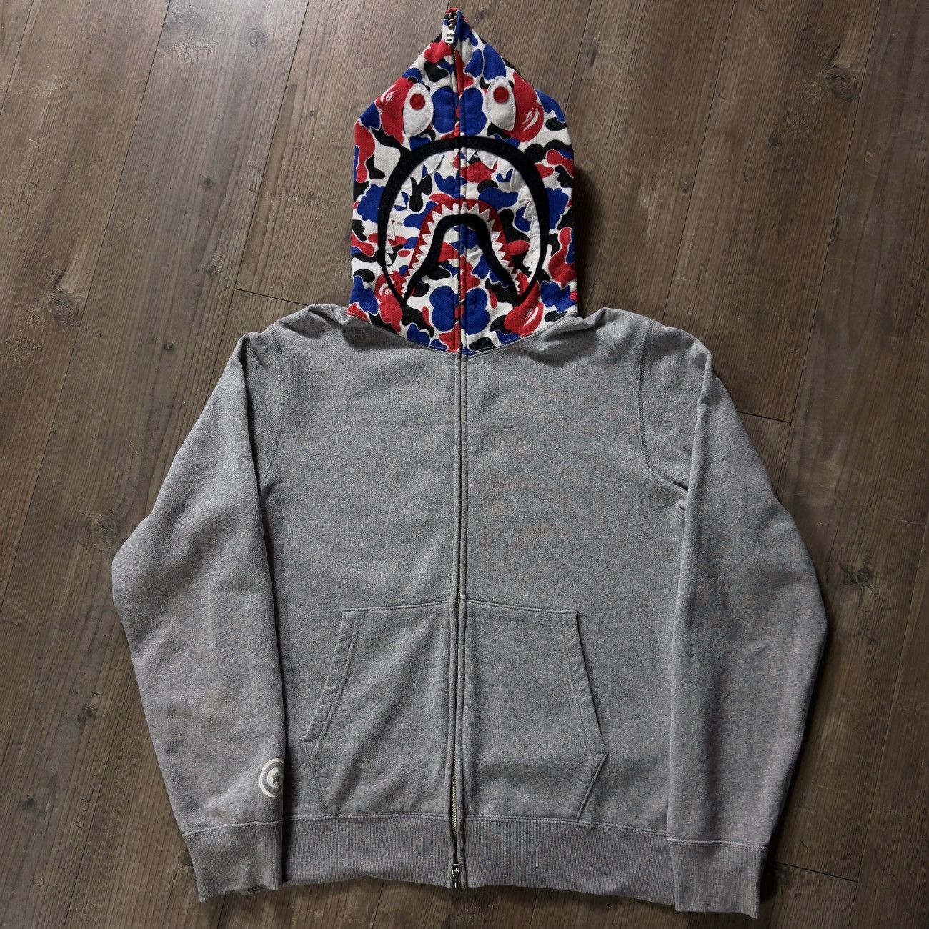 Bape Bape London 9th Anniversary Shark Full Zip Hoodie Gray 2011 Size US M / EU 48-50 / 2 - 2 Thumbnail