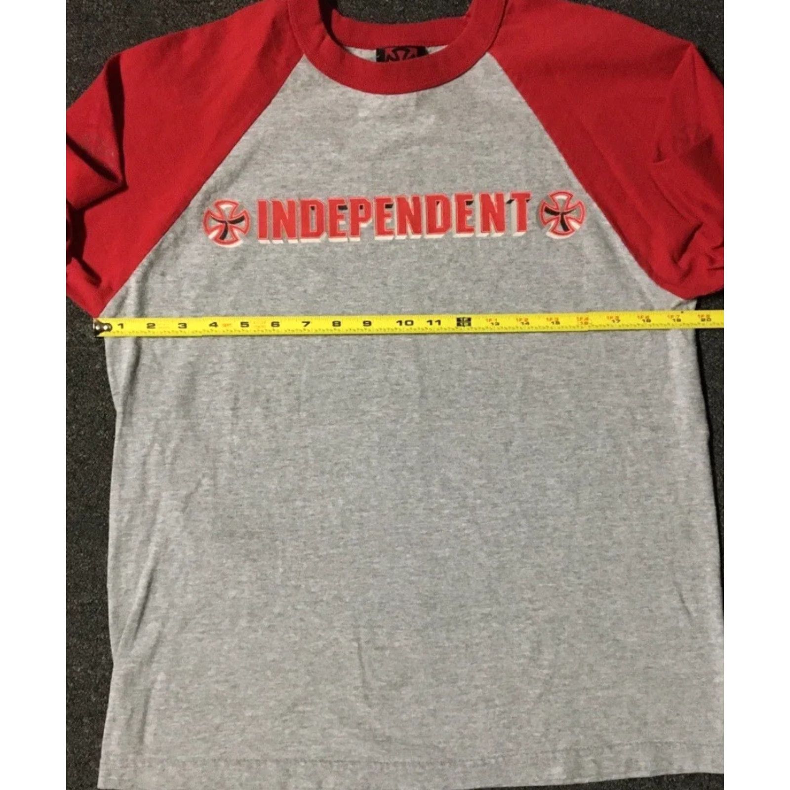 Thrasher VINTAGE 90s Independent Trucks Cross Shirt M USA Thrasher Shirt Mens Red Distressed Skateboard Fire Grunge NHS Y2K 80s 90s USA Size US M / EU 48-50 / 2 - 7 Thumbnail