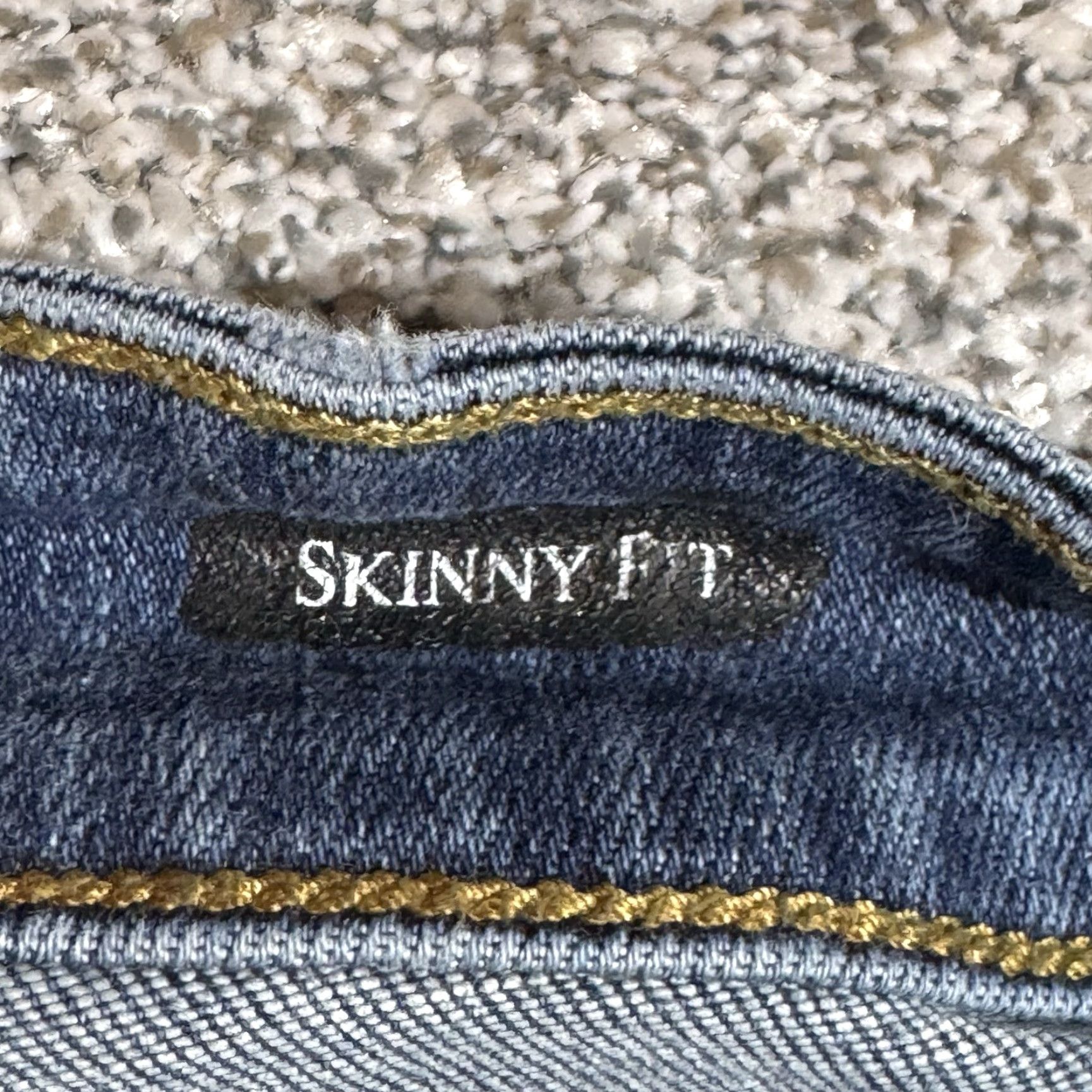 Vintage Judy Blue Jeans Womens Plus 22W Distressed Ripped Skinny Fit Grunge Streetwear Size 40" / US 18 - 7 Thumbnail
