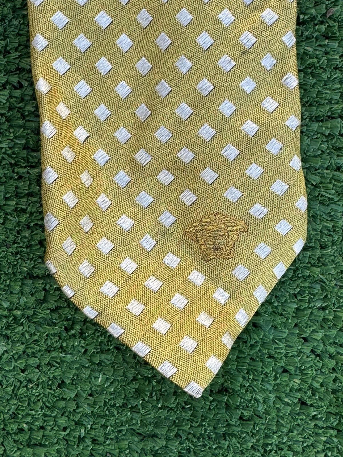 Versace Versace Silk Tie Yellow and White Polka Dot Size ONE SIZE - 2 Thumbnail