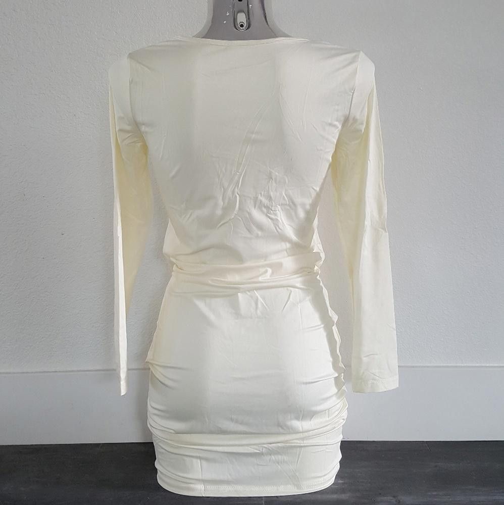 Designer Lemon Cream Laced Up Front Long Sleeve Mini Size M / US 6-8 / IT 42-44 - 2 Thumbnail