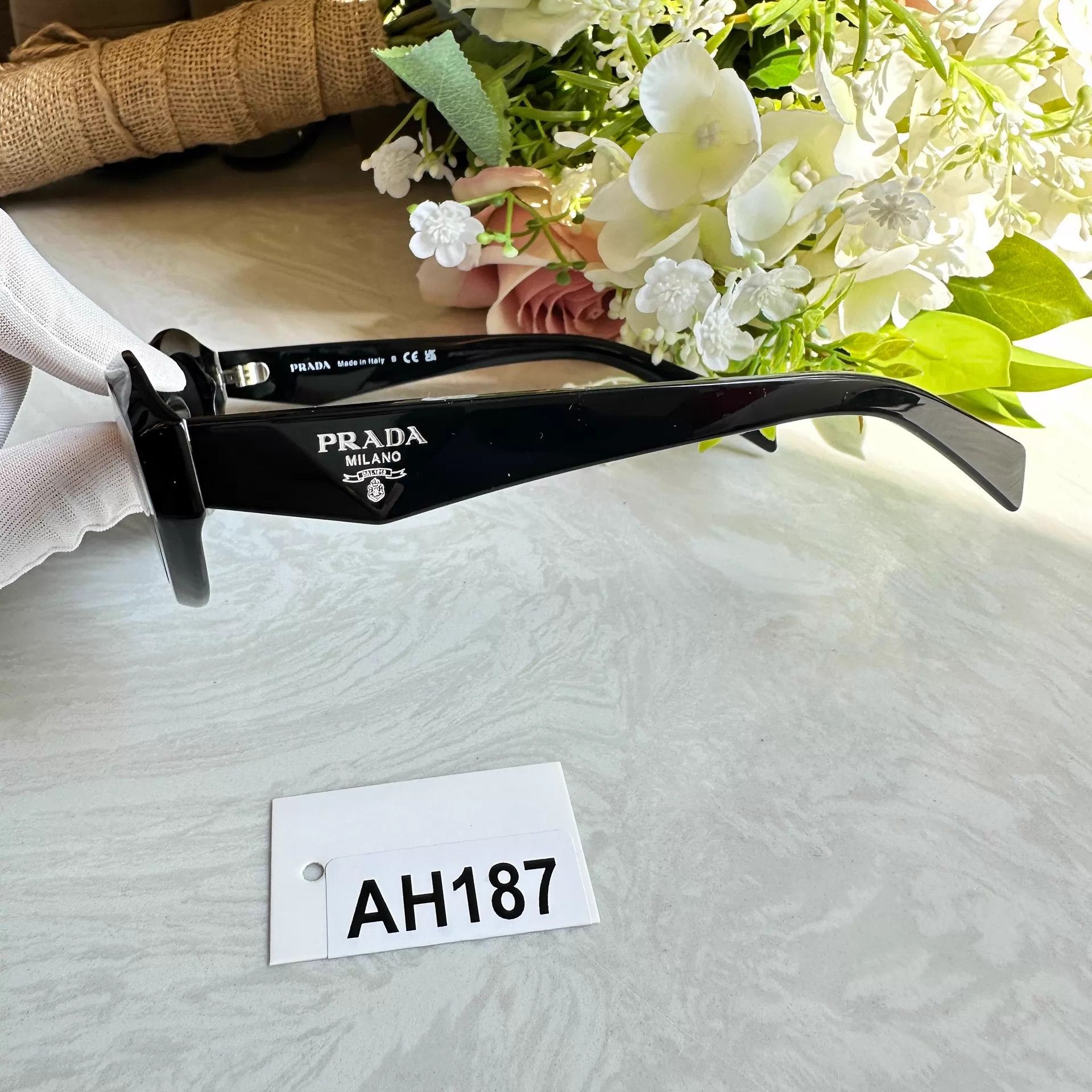Prada PRADA New Triangle Logo Sunglasses AH187 Like New Size ONE SIZE - 2 Thumbnail