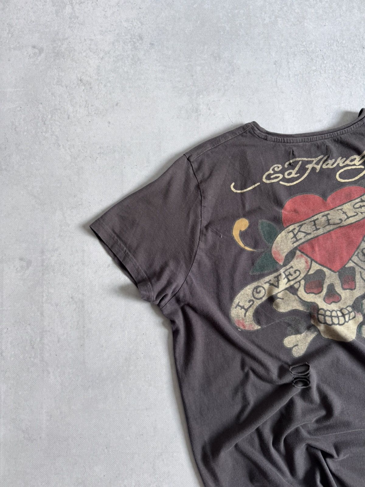 Ed Hardy Vintage Ed Hardy Y2K Women’s Distressed Big Logo Hype Tee Size M / US 6-8 / IT 42-44 - 10 Thumbnail