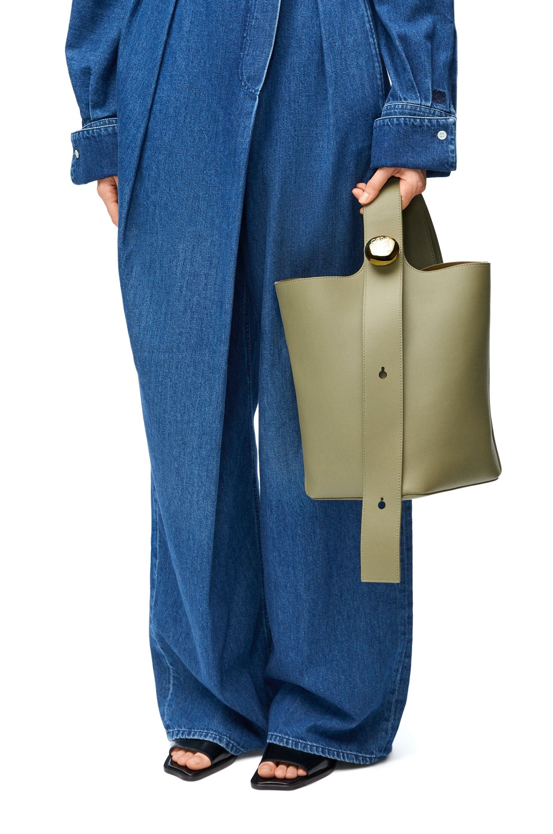 Loewe o1in1g0426 Size: OS/ Medium Pebble Bucket Bag in Green Size ONE SIZE - 3 Thumbnail