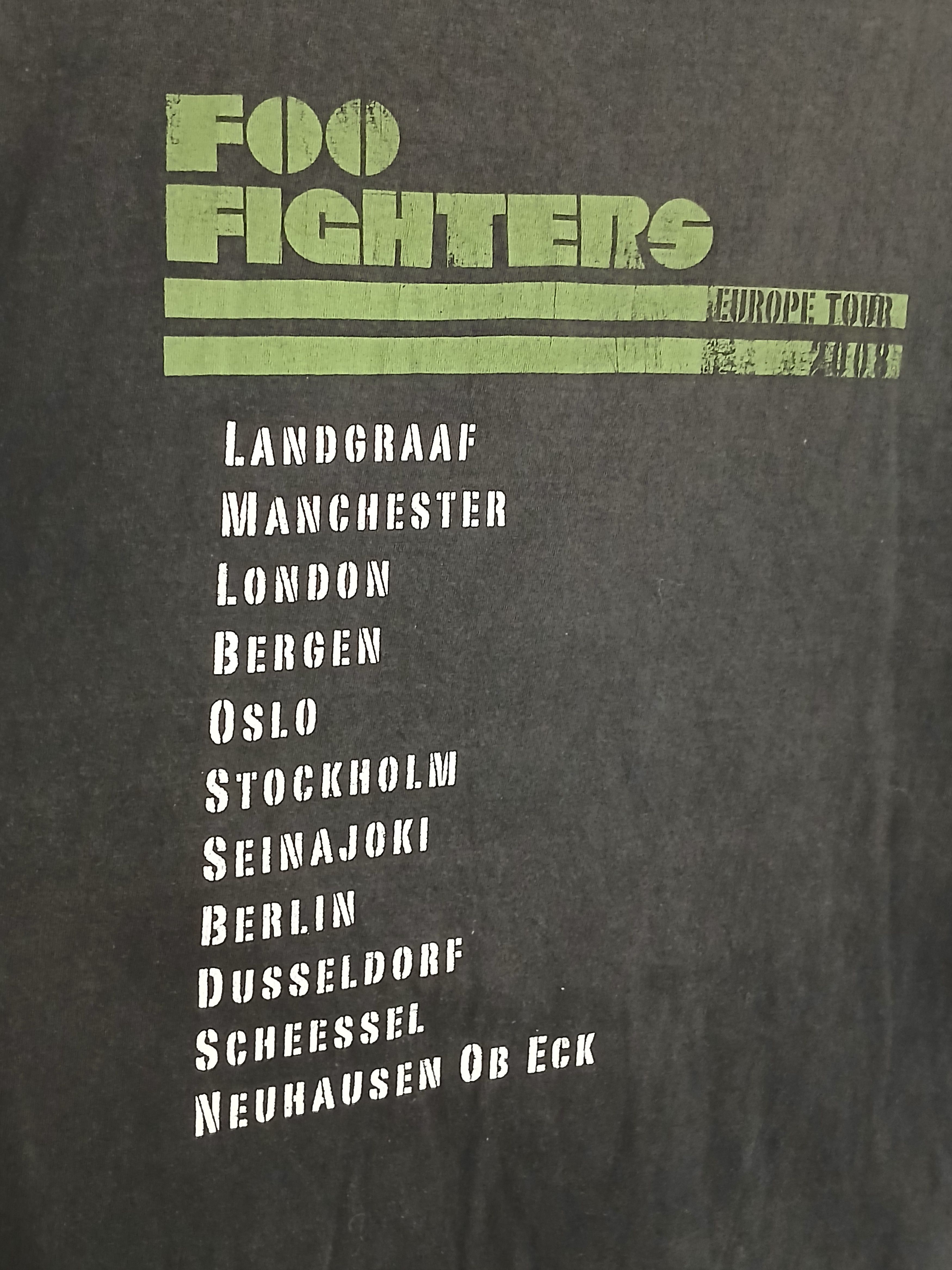 Band Tees Foo Fighters Europe Tour 2008 T-Shirt Size US M / EU 48-50 / 2 - 4 Thumbnail