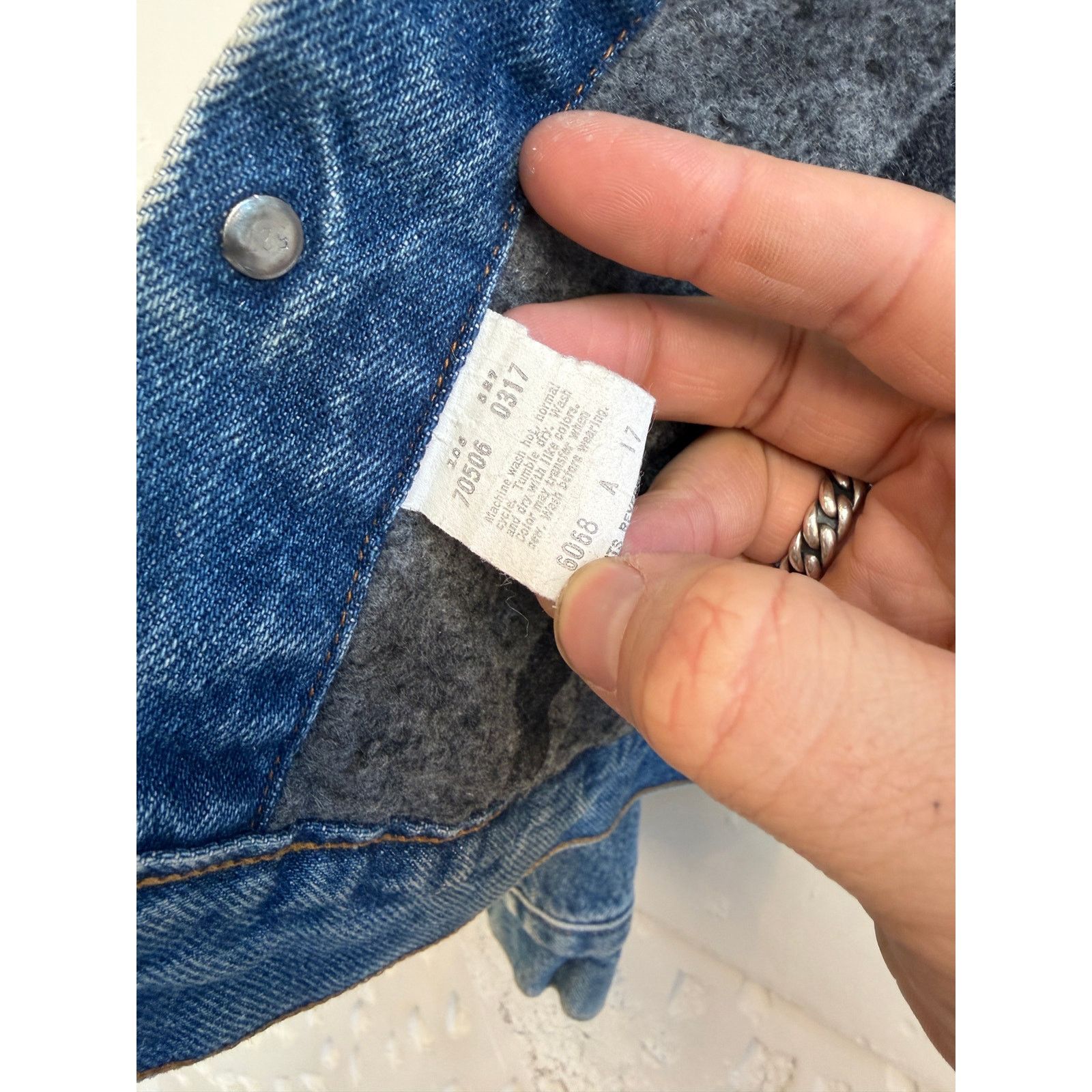 Levi's Levi's US Flag Studded Blanket Lined Denim Trucker Jacket Size US M / EU 48-50 / 2 - 7 Thumbnail