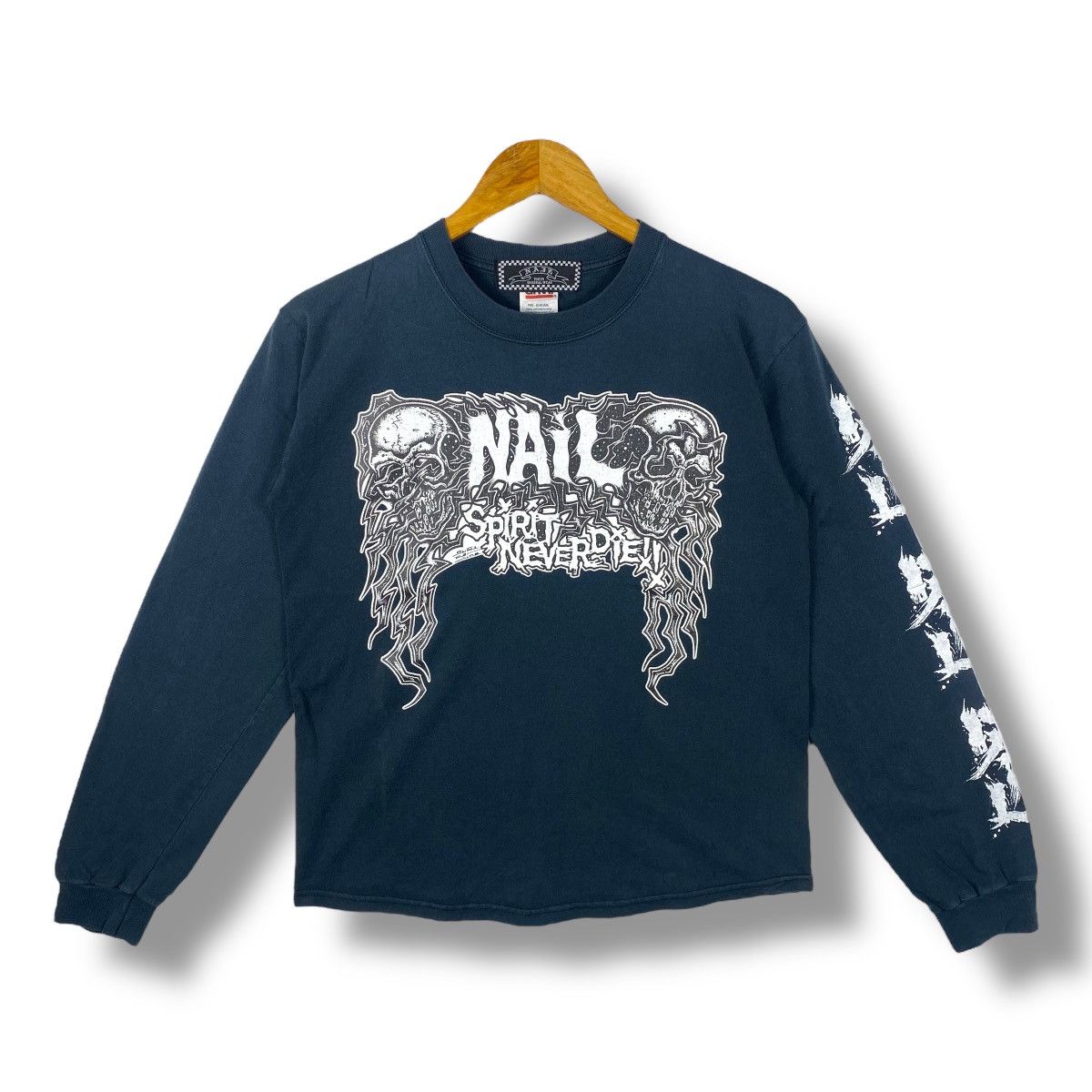 Vintage Vintage NAIL Spirit Never Die Gore Graphic Longsleeve Tee Size US S / EU 44-46 / 1 - 1 Thumbnail